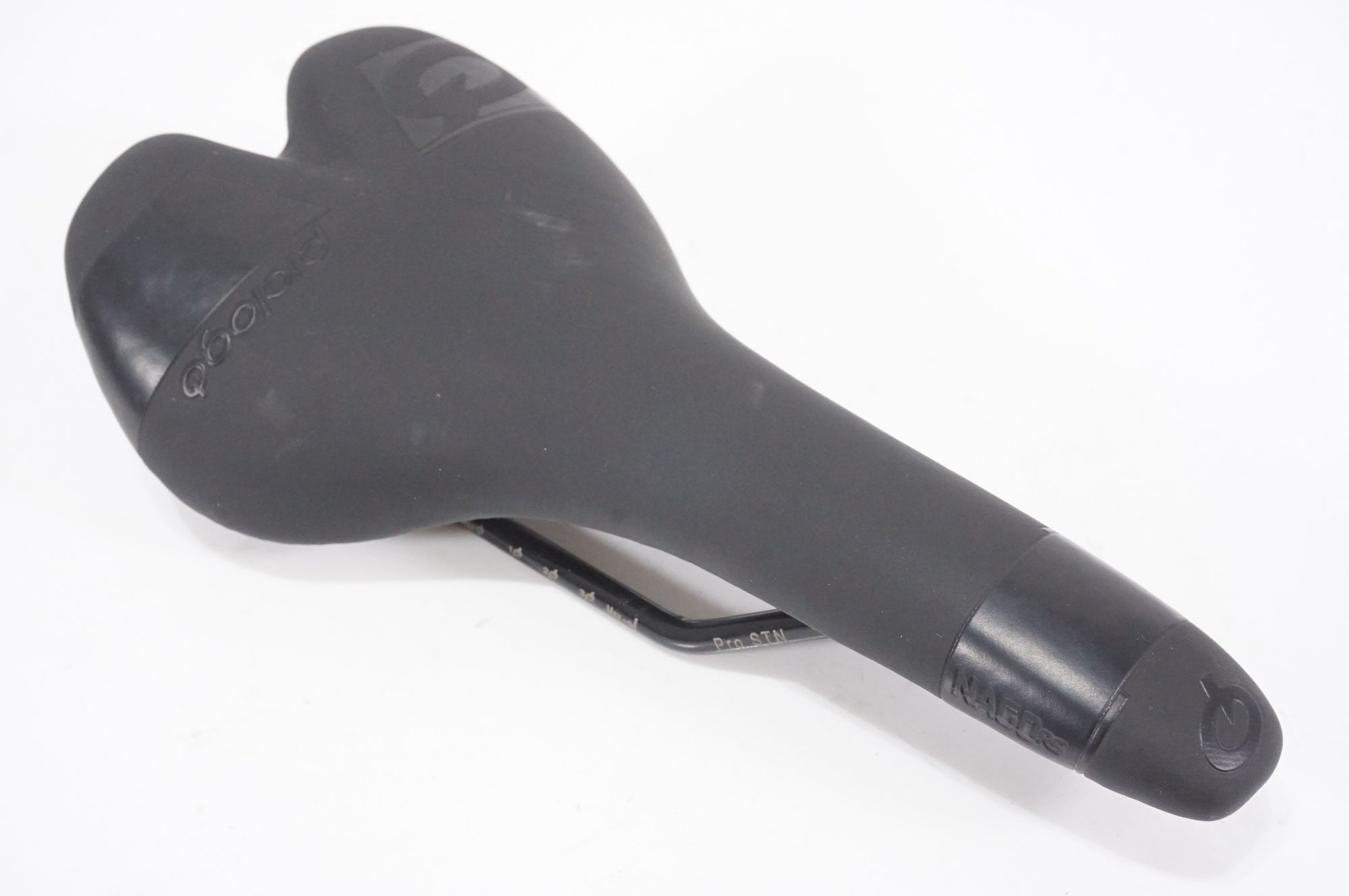 PROLOGO 「プロロゴ NAGO RS サドル / AKIBA店