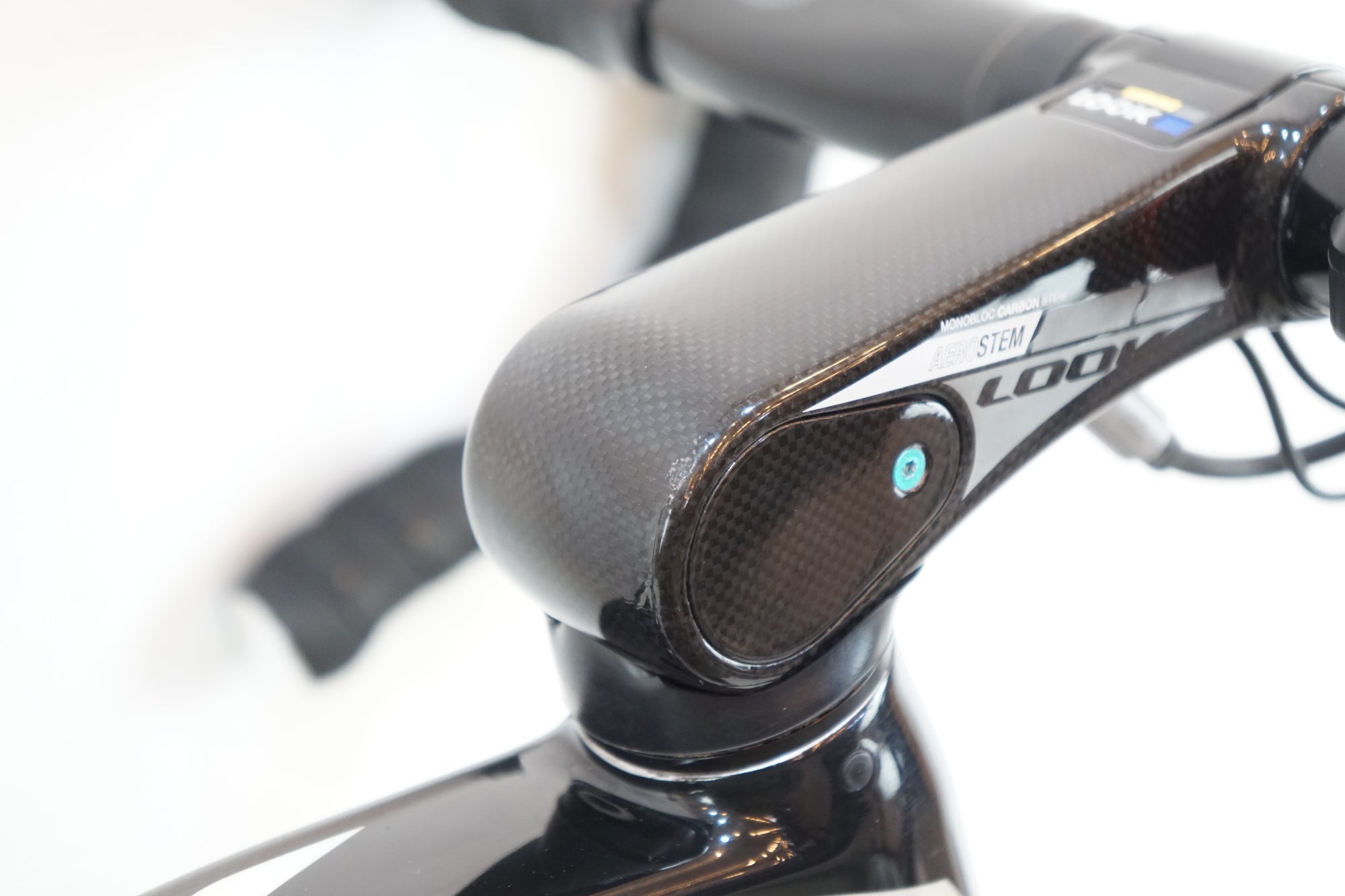 LOOK 「ルック」 695 AEROLIGHT 2014年モデル ロードバイク / バイチャリ浦和ベース