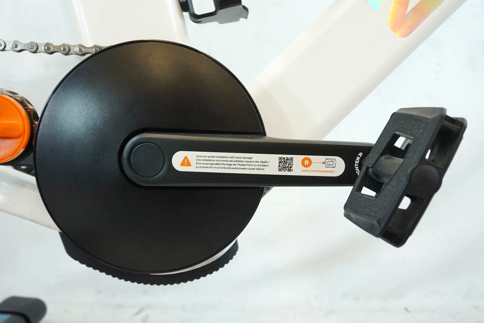 WAHOO 「ワフー」 ZWIFT RIDE WITH KICKR CORE2 スマートトレーナー / 有明ガーデン店