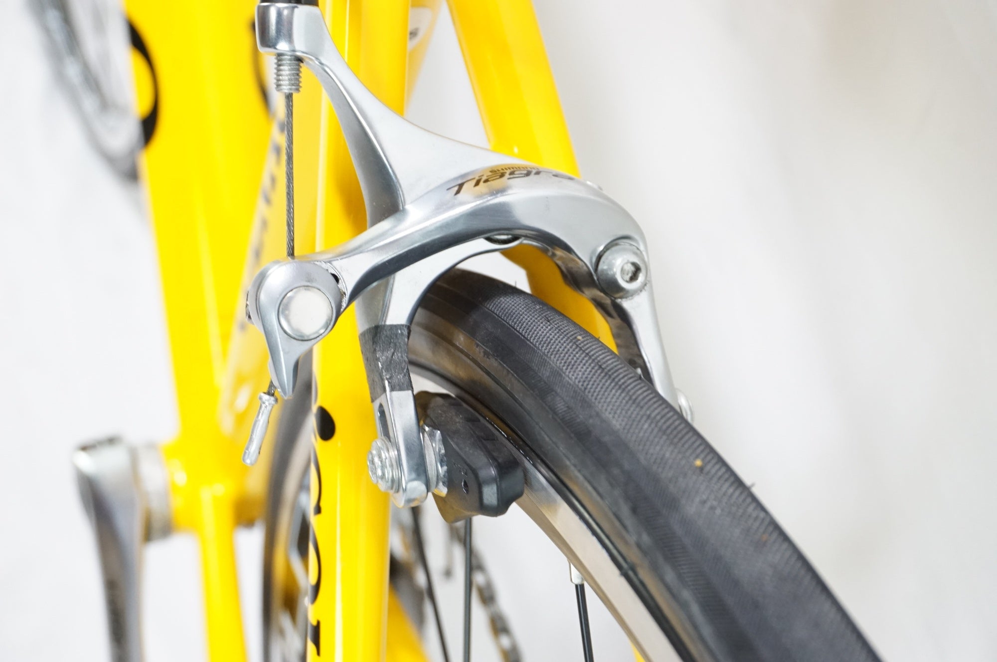 COLNAGO 「コルナゴ」 MOVE TIAGRA 2013年モデル ロードバイク / 中目黒店