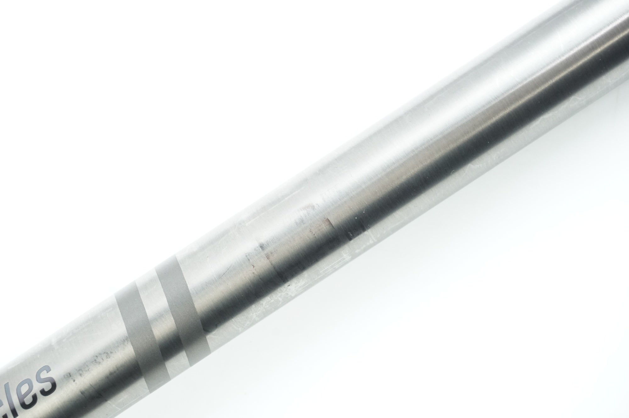 A-FRAME 「エーフレーム」 TITANIUM RISER HANDLBER φ31.8 700mm ハンドル / 中目黒店