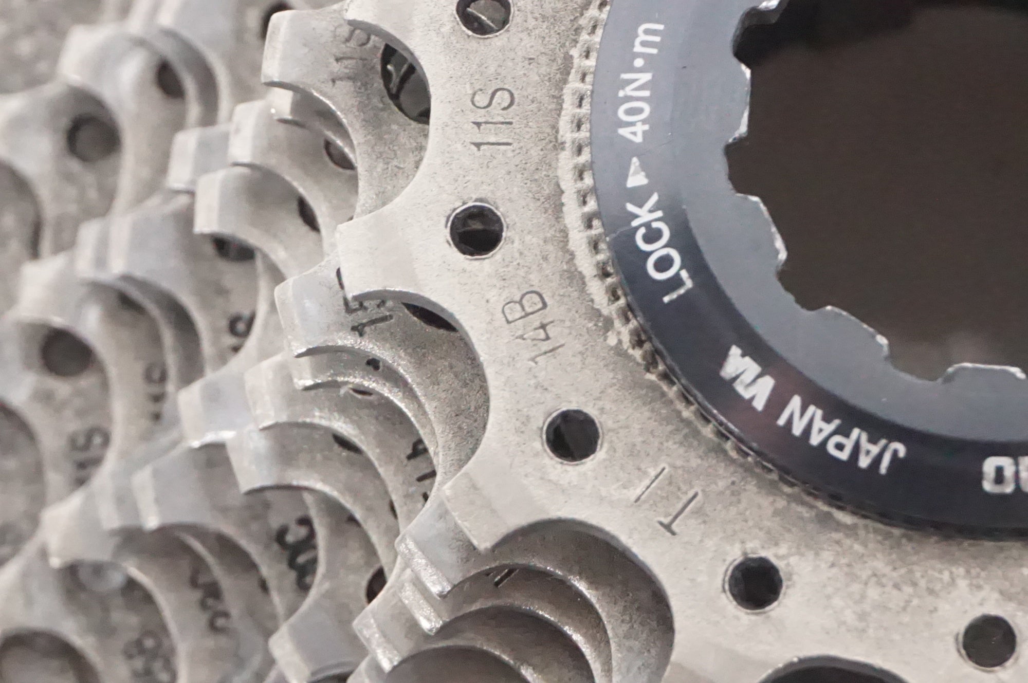 SHIMANO 「シマノ」 ULTEGRA CS-R8000 14-28T スプロケット / AKIBA店