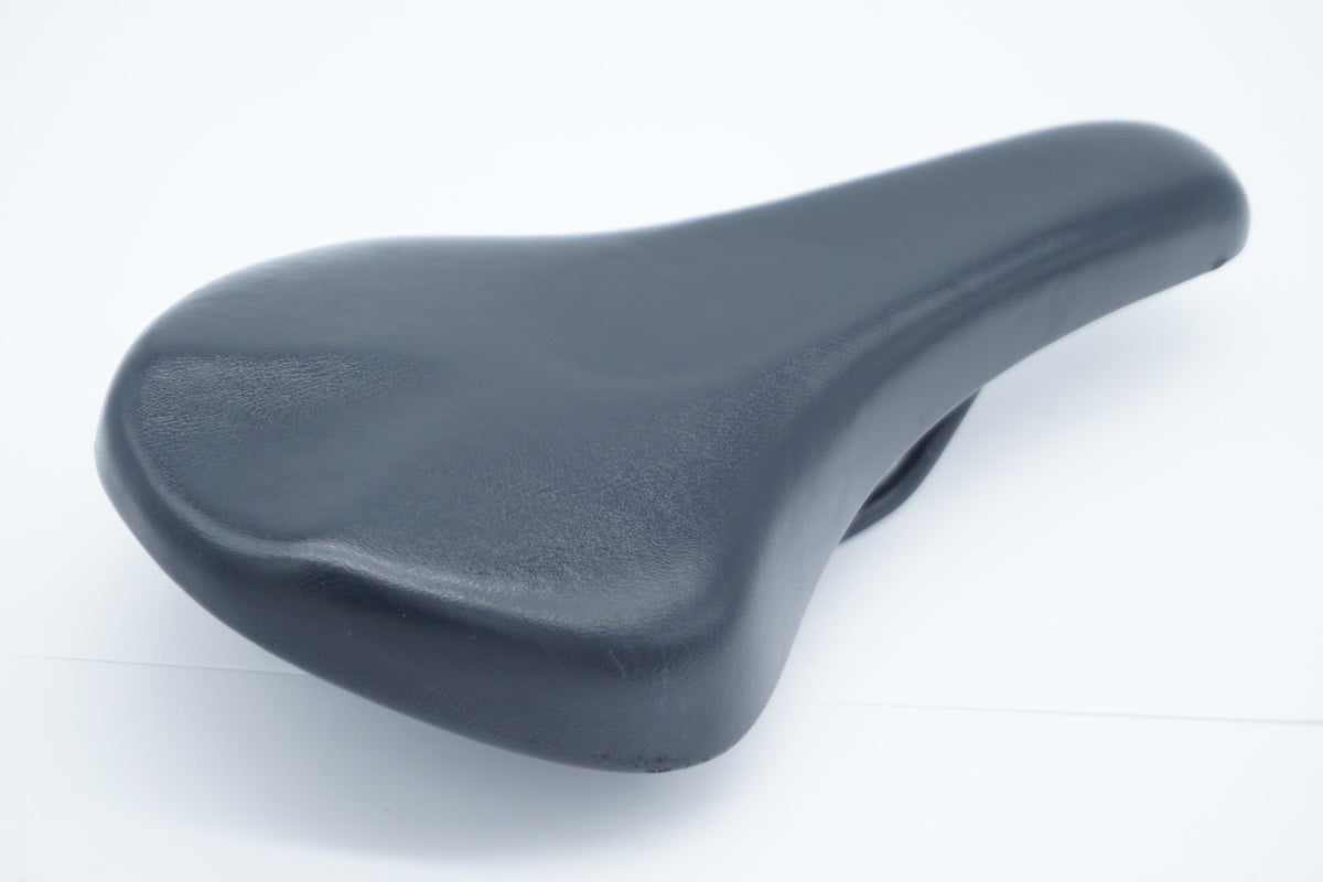 SELLE ROYAL 「セラロイヤル」 サドル / 滋賀大津店