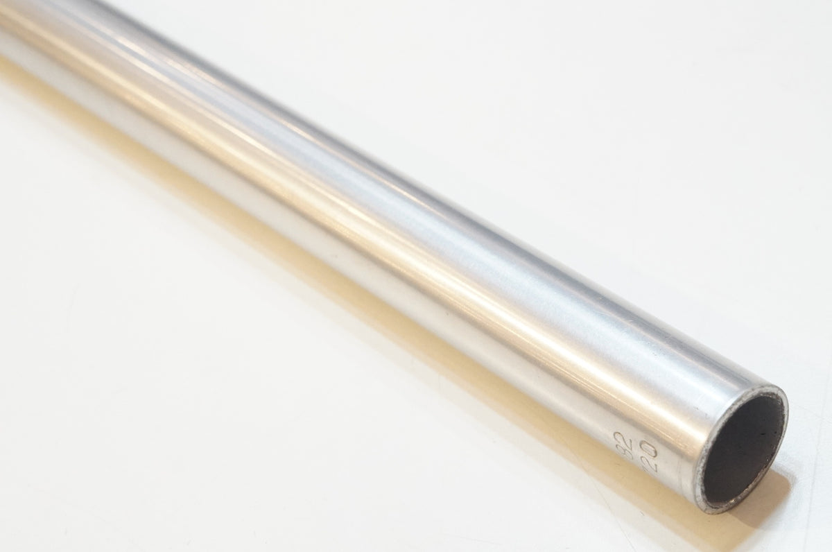 NITTO 「ニットー」 FW82 φ25.4 615mm ハンドル / 浦和ベース