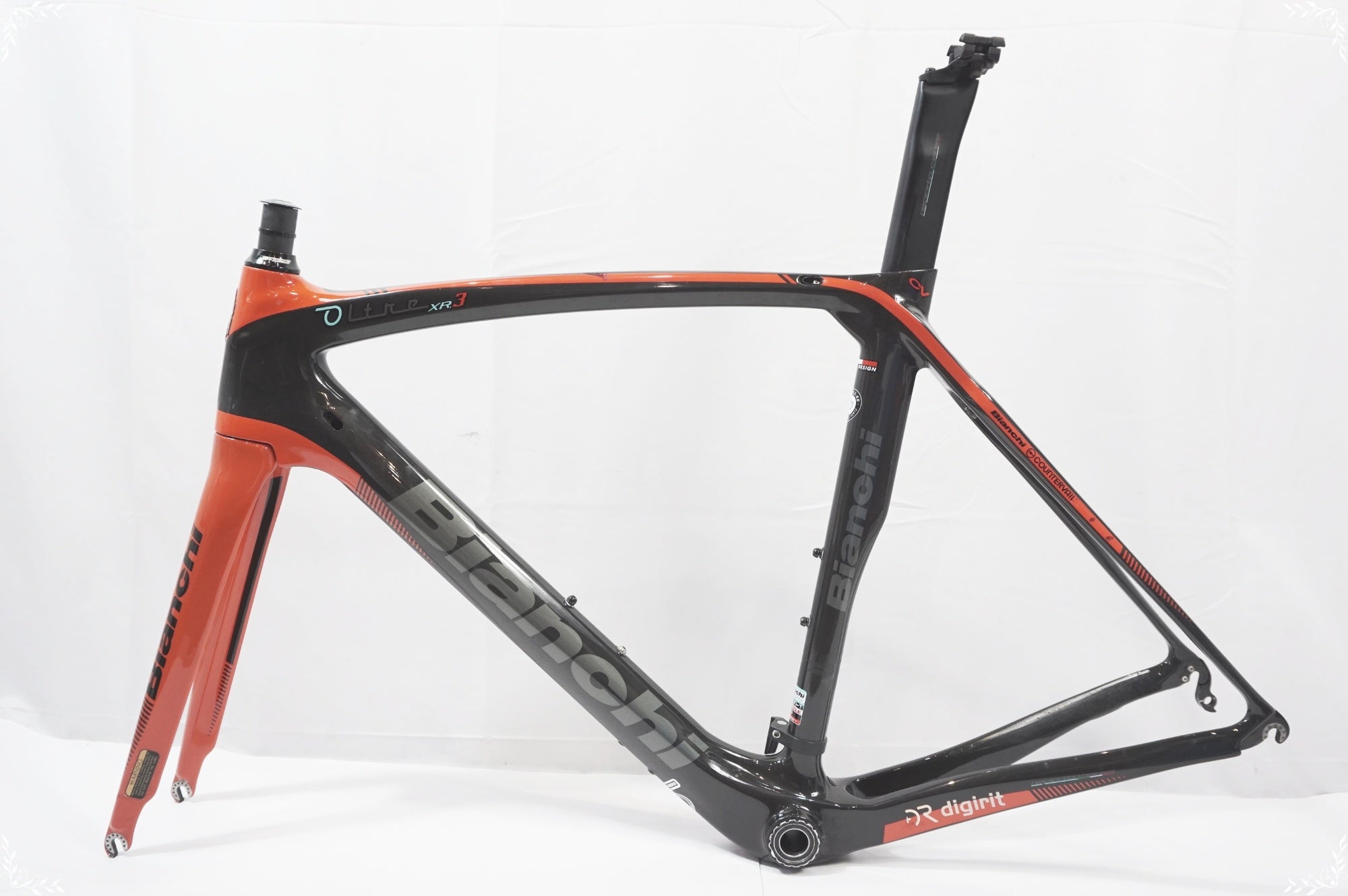 Bianchi - Bianchi セット 楽天市場】BIANCHI ビアンキ 2023年モデル OLTRE RC FRAME KIT