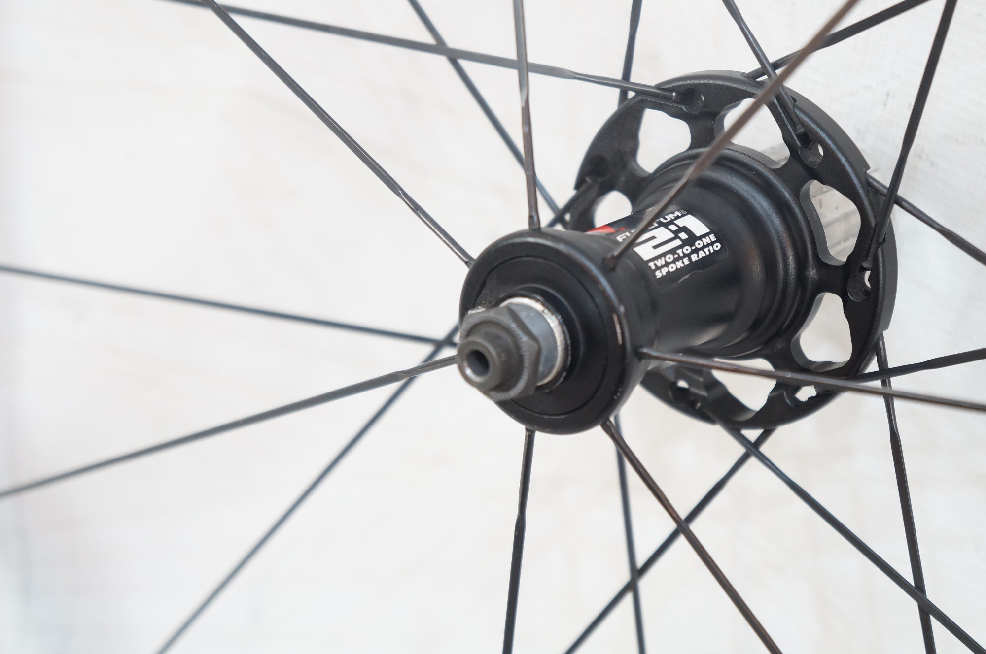 FULCRUM 「フルクラム」 RACING QUATTRO SHIMANO11速 ホイールセット 