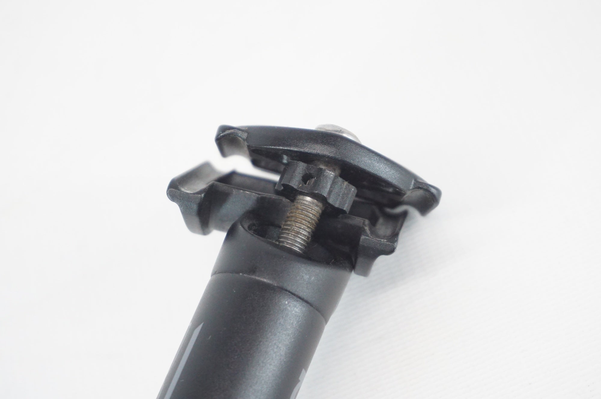 DEDA 「デダ」 RS01 Φ27.2 350mm シートポスト / 阪急塚口店
