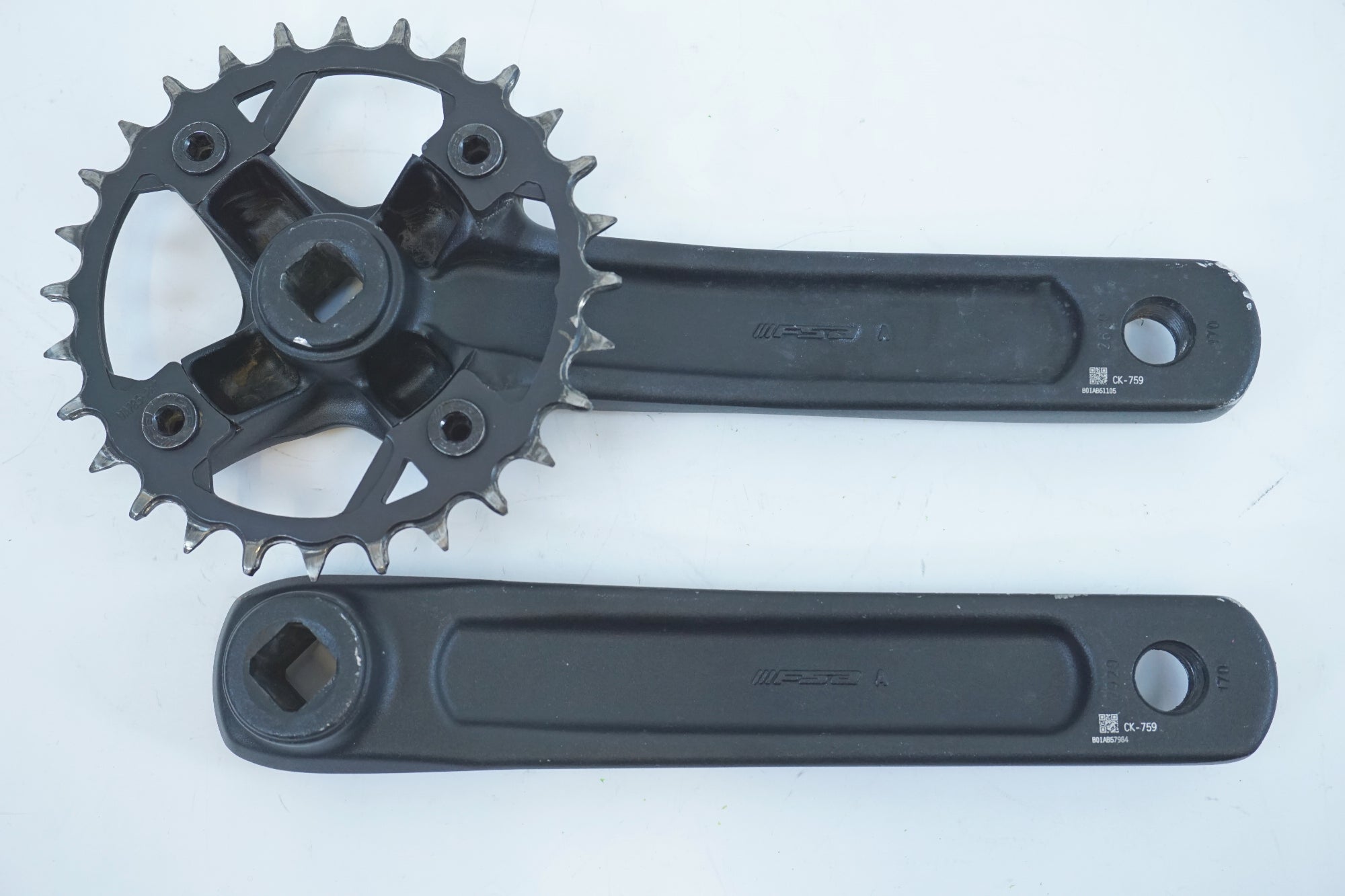 FSA 「エフエスエー」 ALPHA DRIVE 170mm クランクセット / 有明ガーデン店