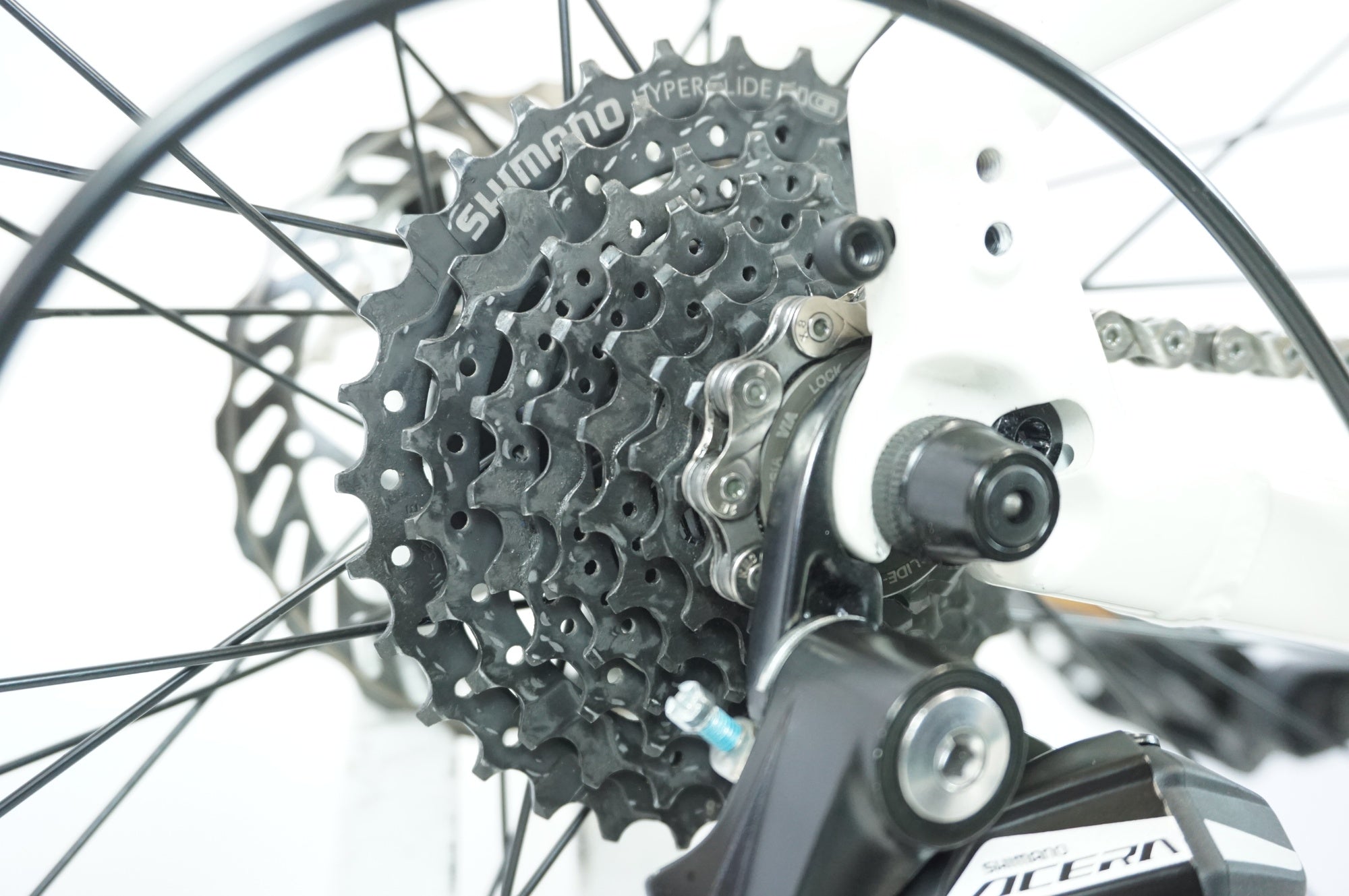 SPECIALIZED SIRRUS 2.0 2014年モデル 大阪府引取り SPECIALIZED 「スペシャライズド」 SIRRUS 2.0 DISC 2022年モデル