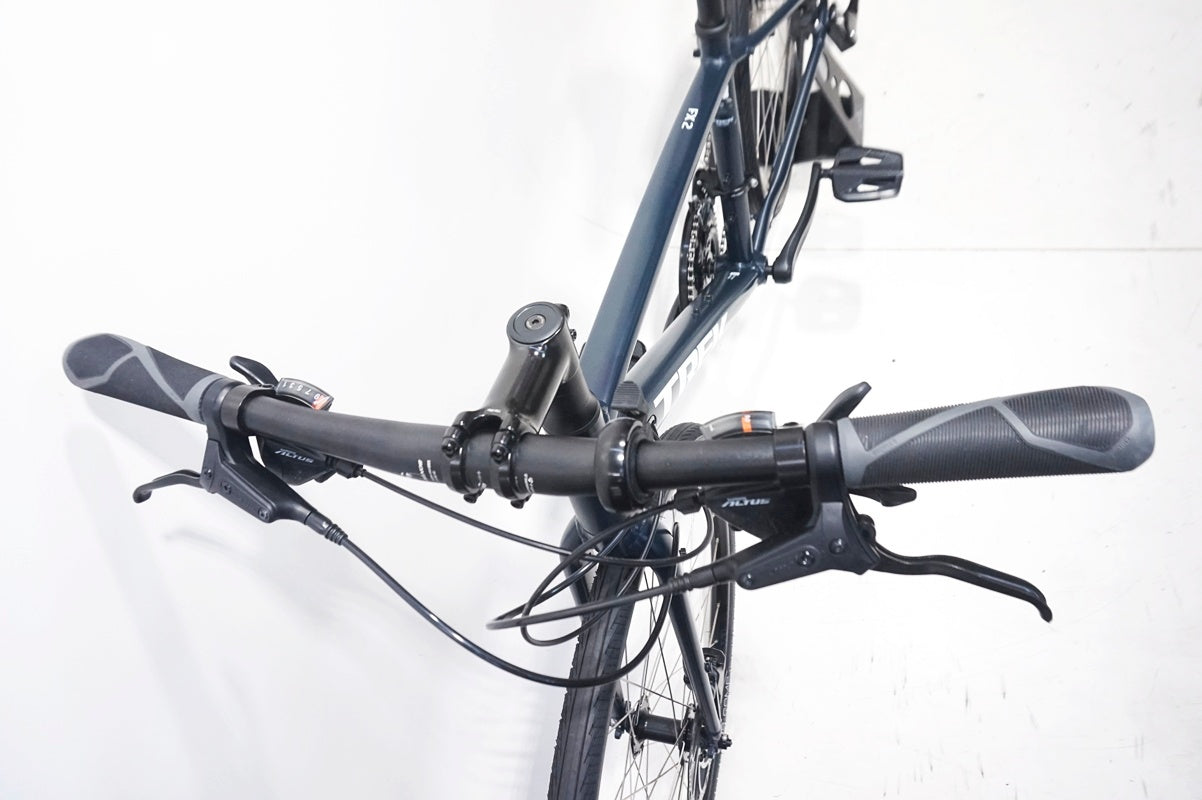 【大阪引き渡し】TREK FX2 DISC トレック クロスバイク　Mサイズ TREK 「トレック」 FX2 DISC 2022-2023年モデル クロスバイク / 大阪