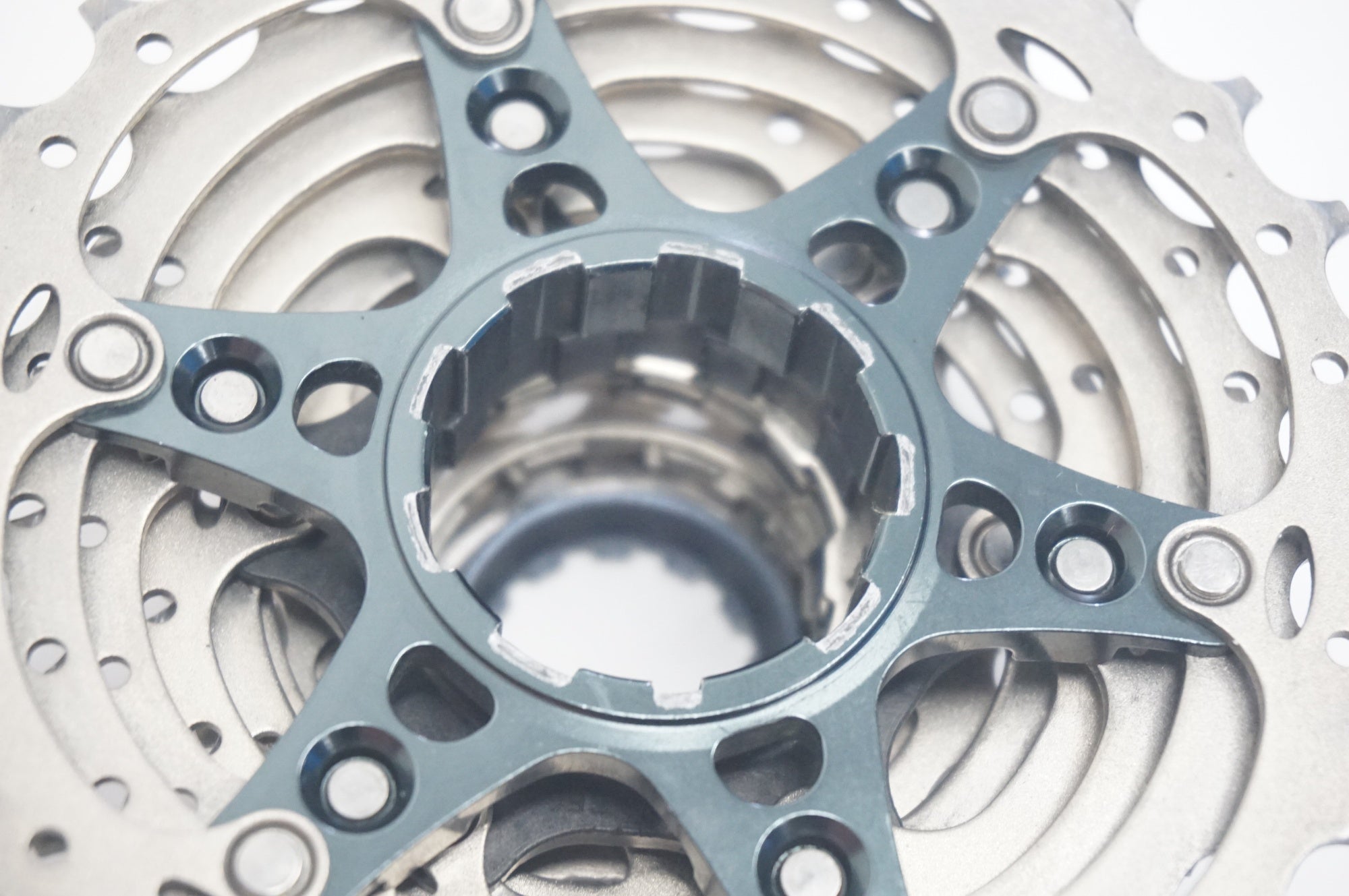 SHIMANO 「シマノ」 ULTEGRA CS-R8000 11-28T スプロケット / 福岡店