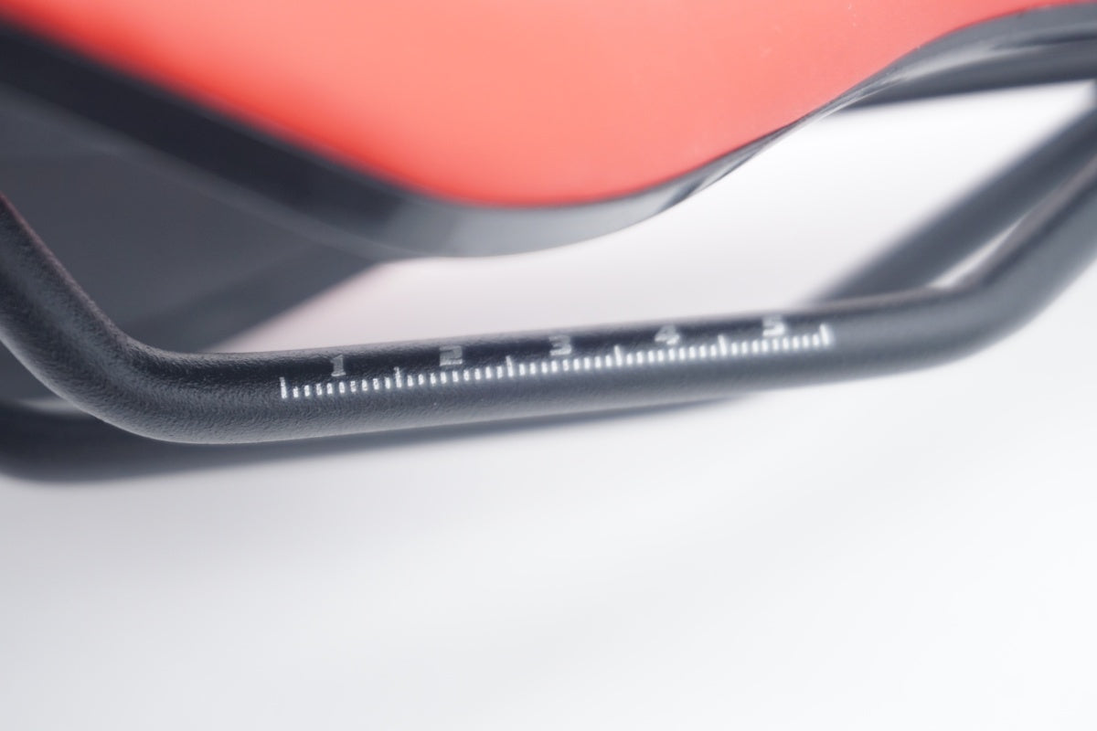 BALUGOE 「バルゴー」 サドル / 滋賀大津店