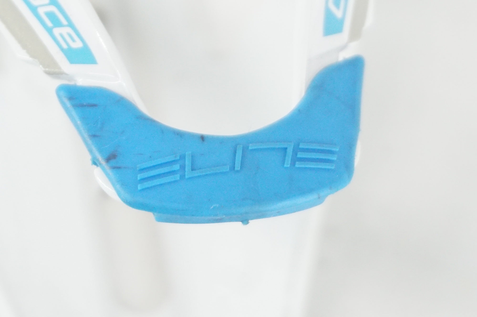 ELITE 「エリート」 ボトルケージ / 阪急塚口店