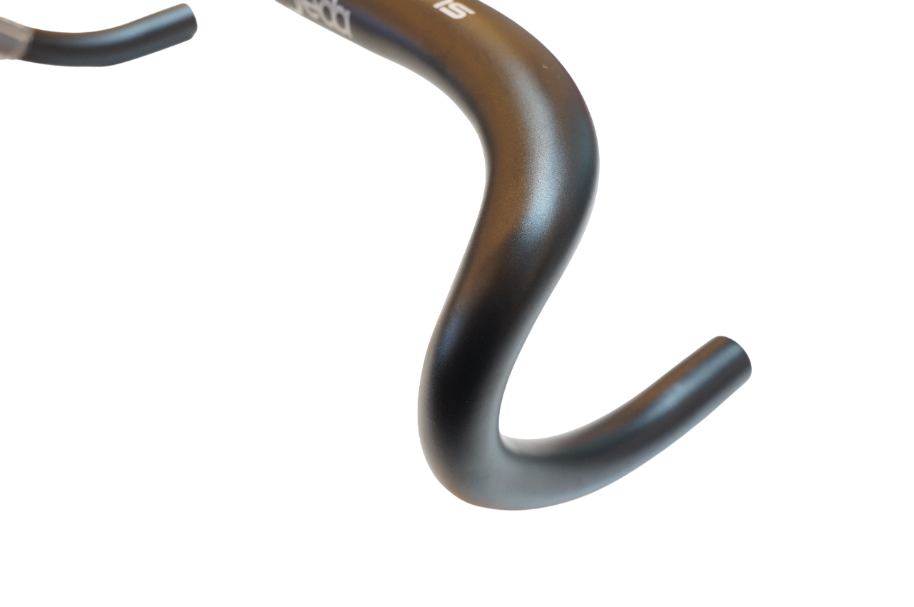 DEDA 「デダ」 SUPERZERO φ31.7 440mm ドロップハンドル / バイチャリ浦和ベース