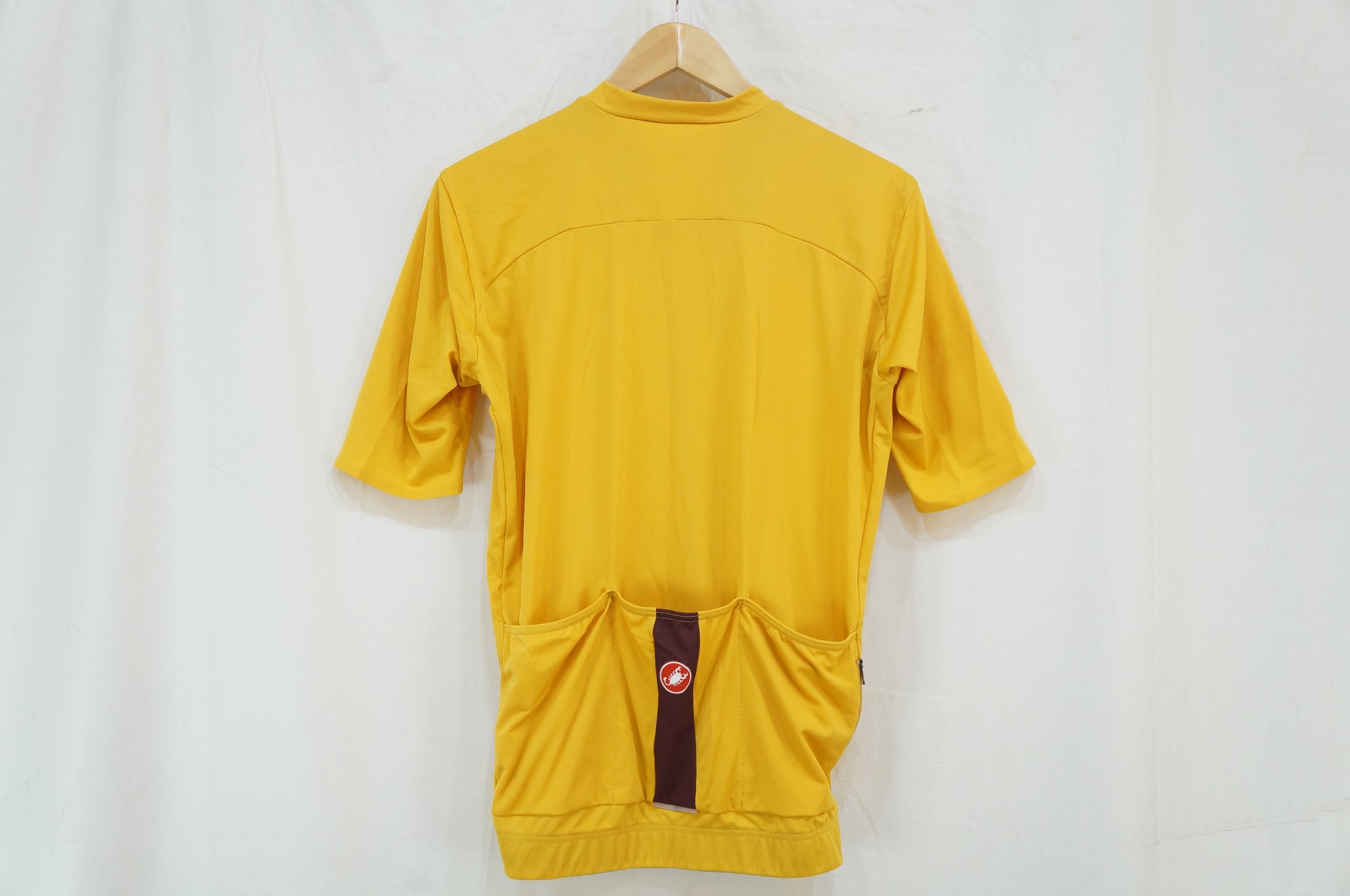CASTELLI 「カステリ」 XLサイズ 半袖ジャージ / バイチャリ浦和ベース