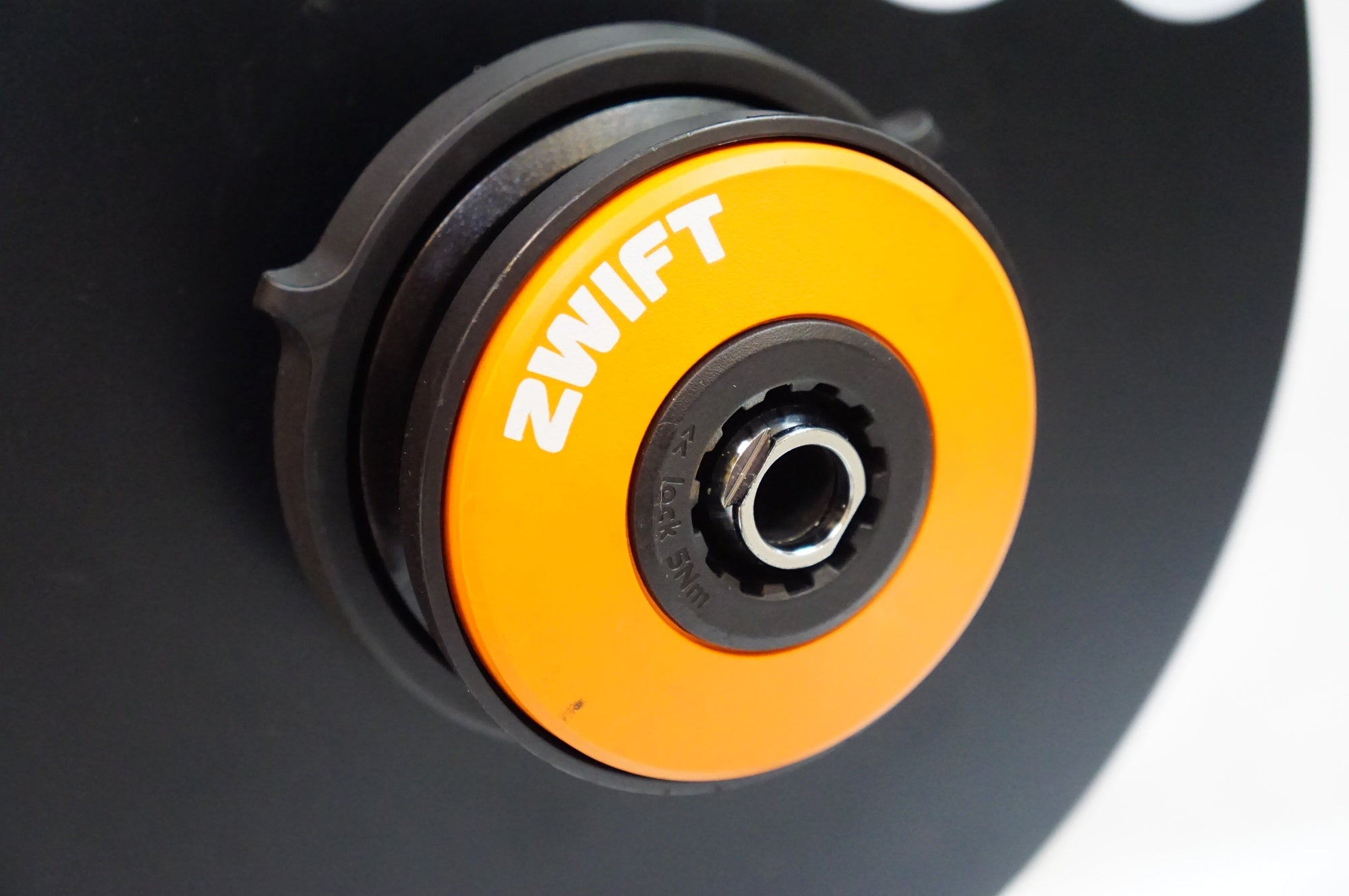 WAHOO 「ワフー」 KICKR CORE ZWIFT ONE スマートトレーナー / 熊谷本店