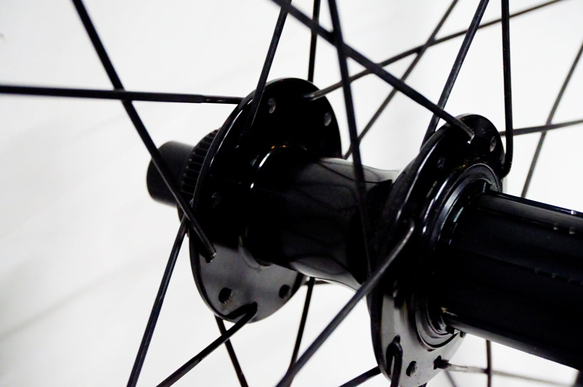 ATTAQUE 「アタッキ」 ATTA-C451-RD シマノ11速 ホイールセット / 名古屋大須店