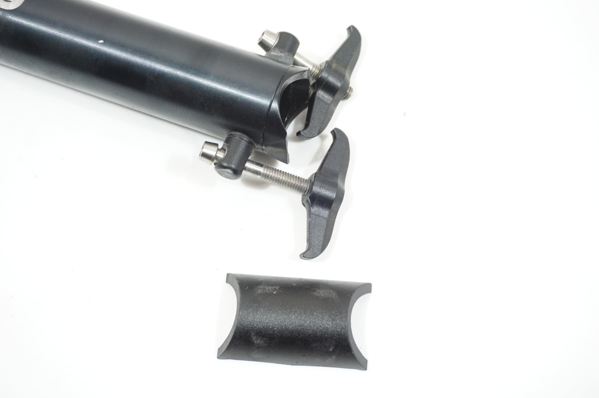 KCNC 「ケーシーエヌシー」 LITE WING 7000 φ33.9 550mm シートポスト