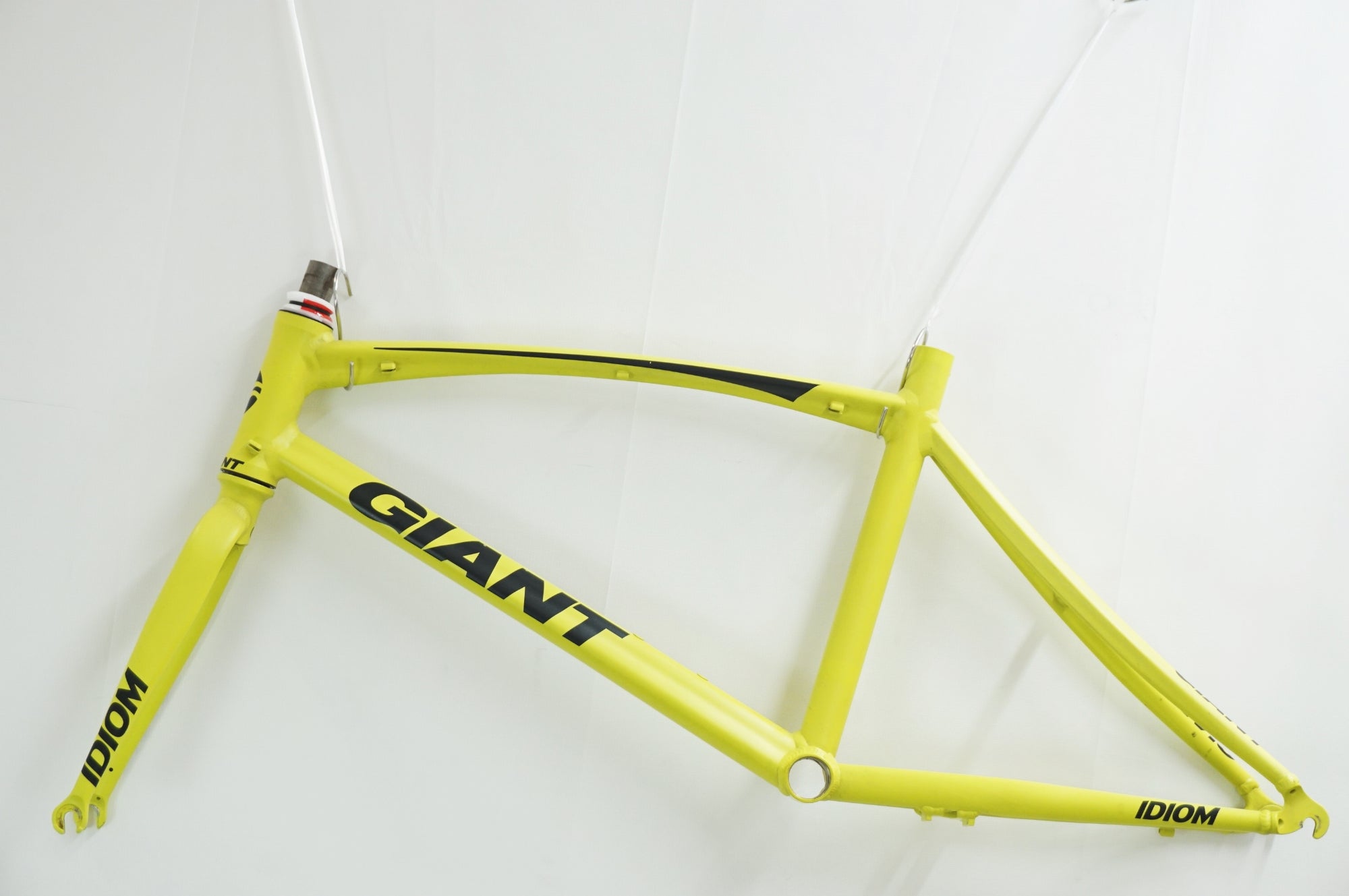 GIANT 「ジャイアント」 IDIOM 2 2016年モデル フレームセット / 福岡店