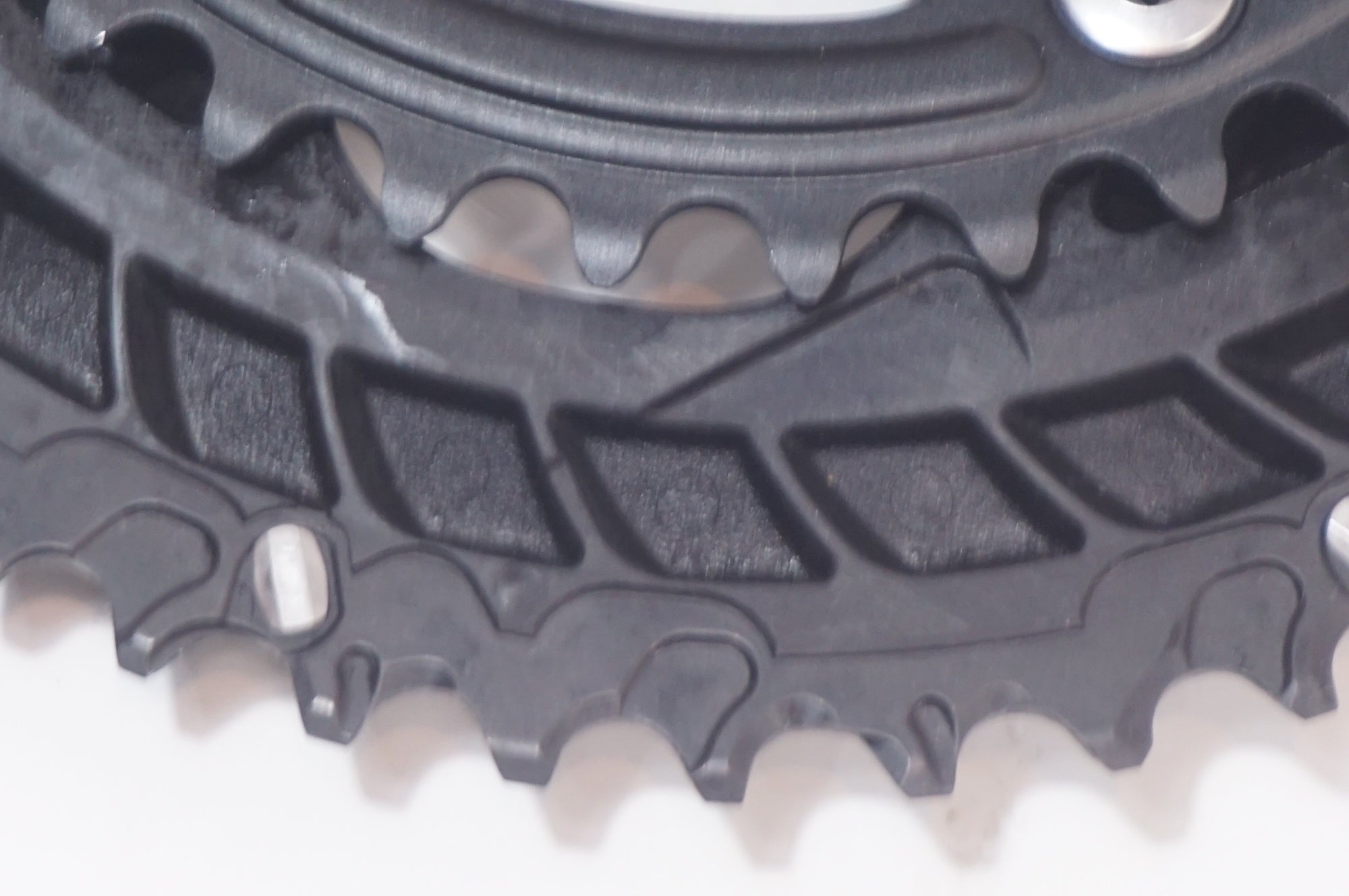 SHIMANO 「シマノ」 105 FC-R7100 50-34T 165mm クランクセット / 世田谷店