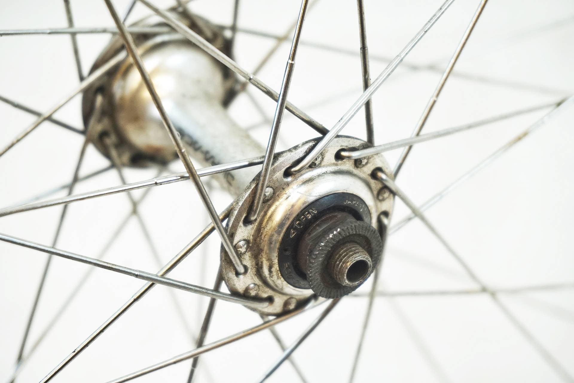 MATRIX 「マトリックス」 ISO C-11 リム × DURA-ACE HB-7400 ハブ フロントホイール / 有明ガーデン店