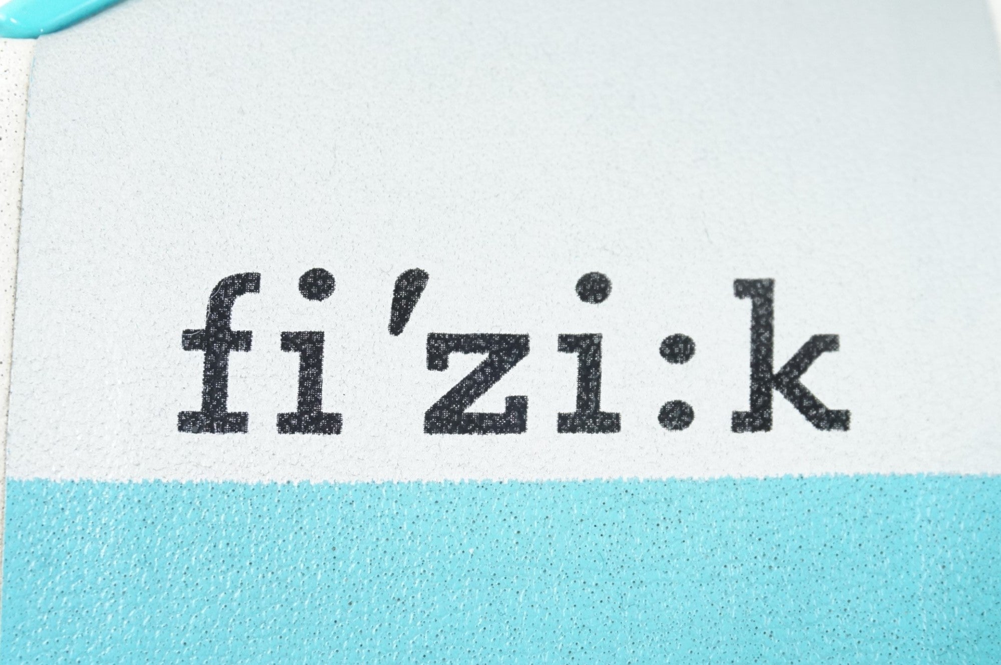 FIZIK 「フィジーク」 ALIANTE R3 サドル / 中目黒店