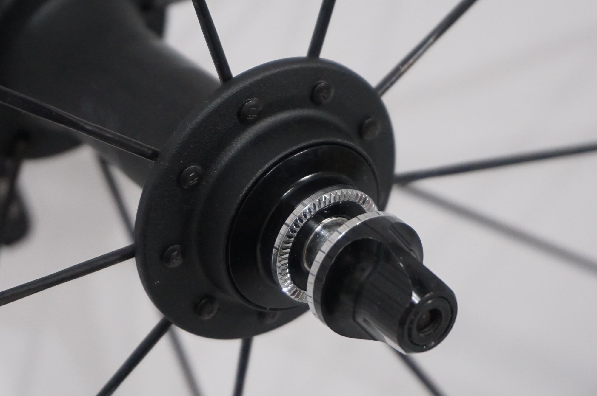 BONTRAGER 「ボントレガー」 AEOLUS COMP 5 TLR シマノ11速 ホイールセット / AKIBA店