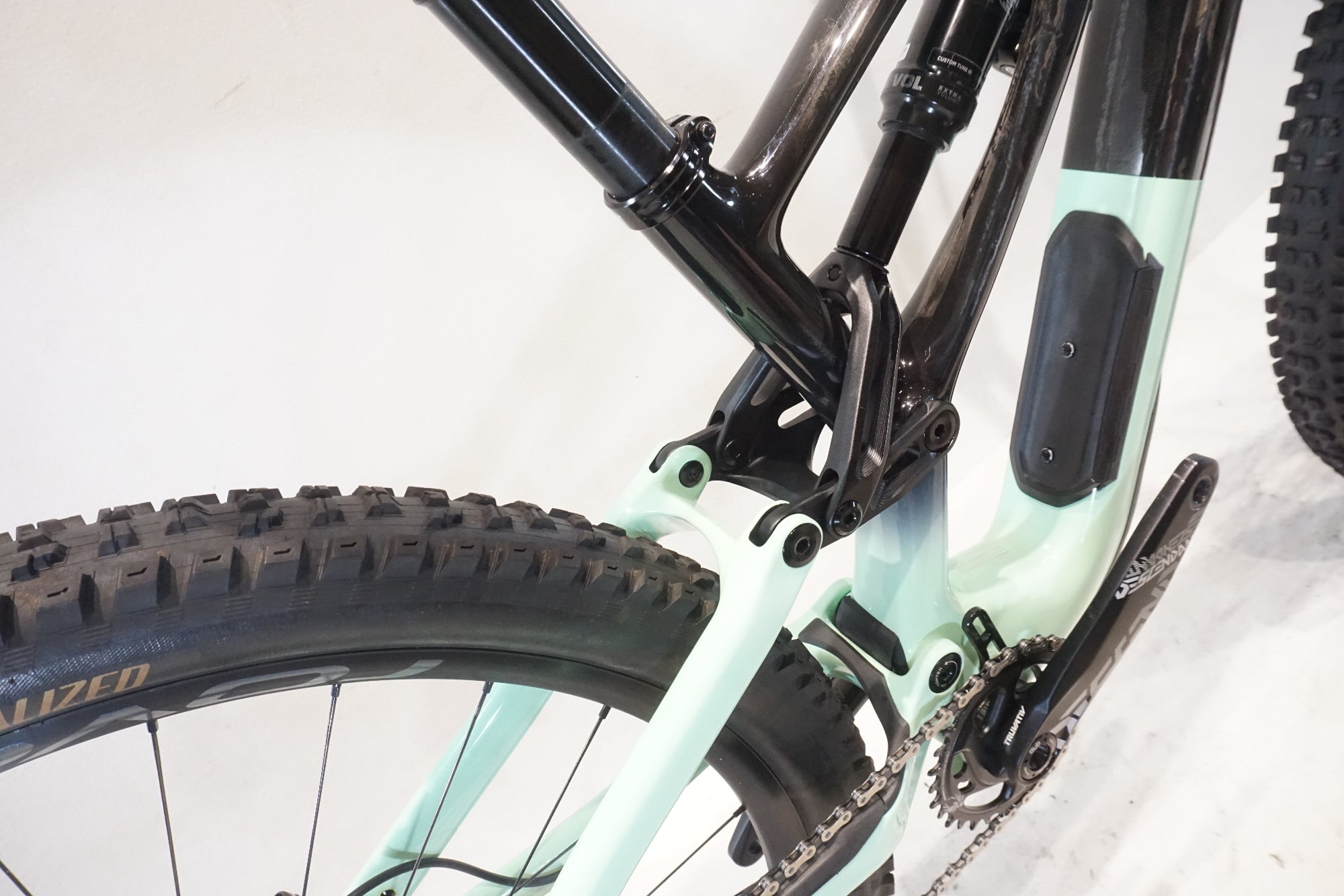 SPECIALIZED 「スペシャライズド」 STUMPJUMPER EVO EXPERT CARBON SPECIALIZED 「スペシャライズド」 STUMPJUMPER EVO EXPERT CARBON