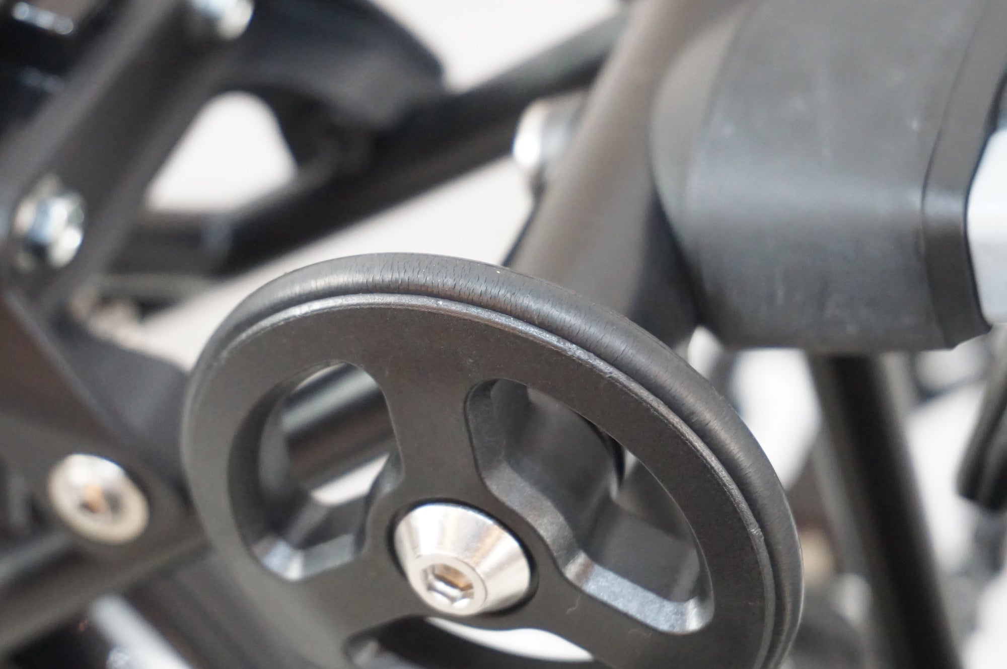BROMPTON 「ブロンプトン」 P LINE URBAN LOW S4L 2024年モデル 16インチ 折り畳み自転車 / 浦和ベース