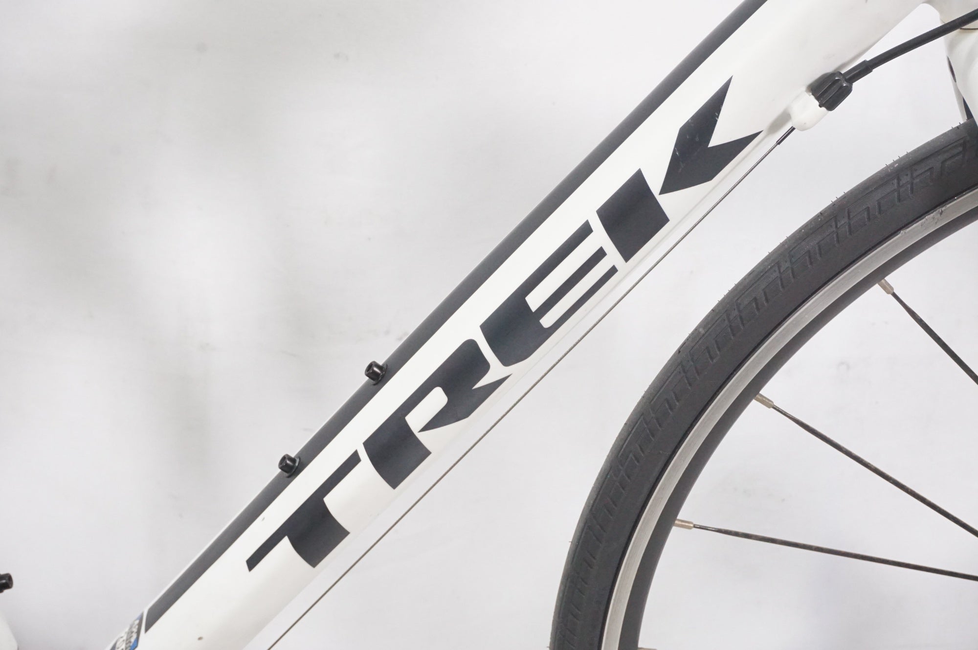 TREK 「トレック」 DOMANE 2.3 2015年モデル ロードバイク / AKIBA店
