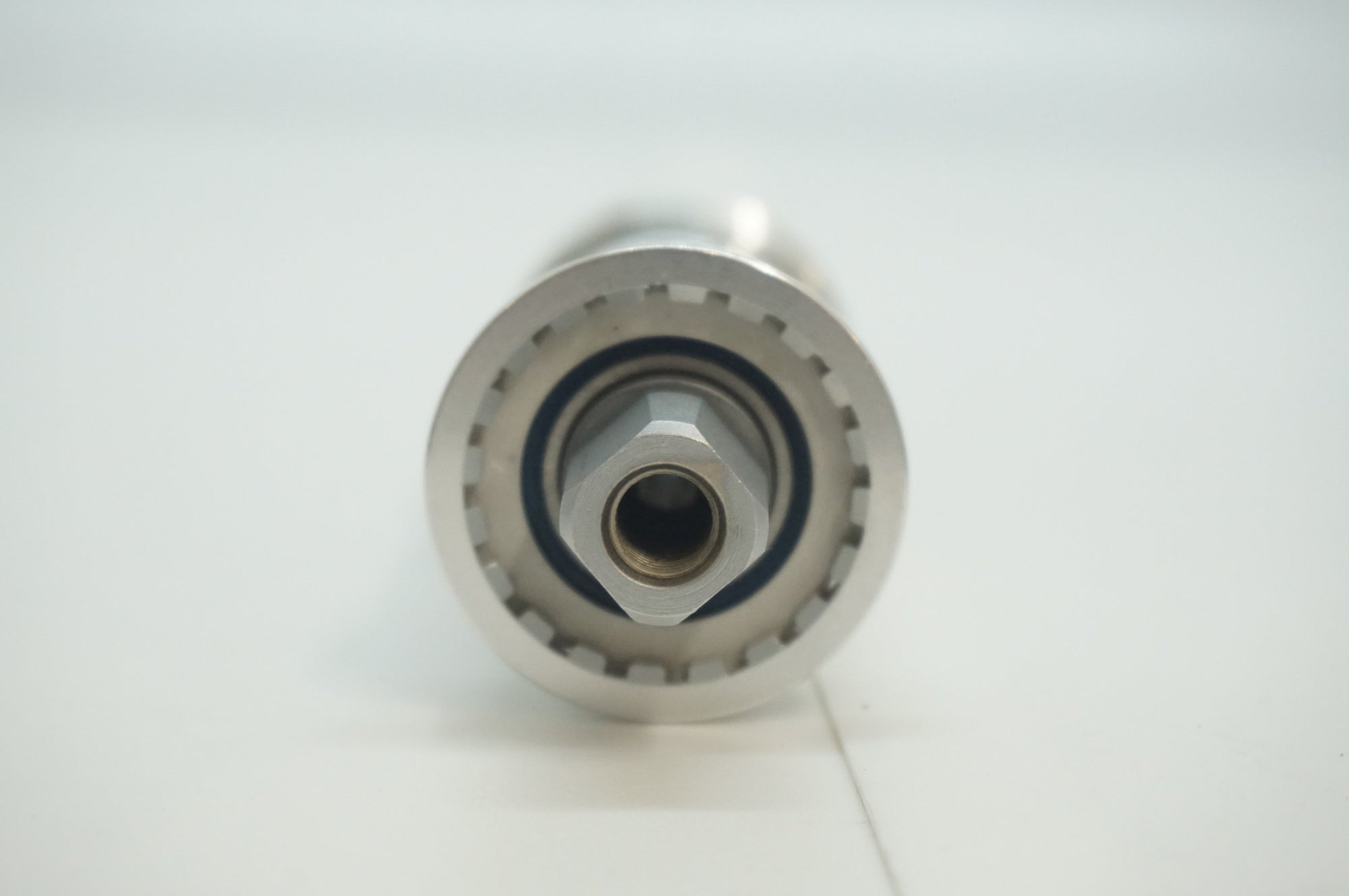 TANGE 「タンゲ」 LN7922 ボトムブラケット / 福岡店