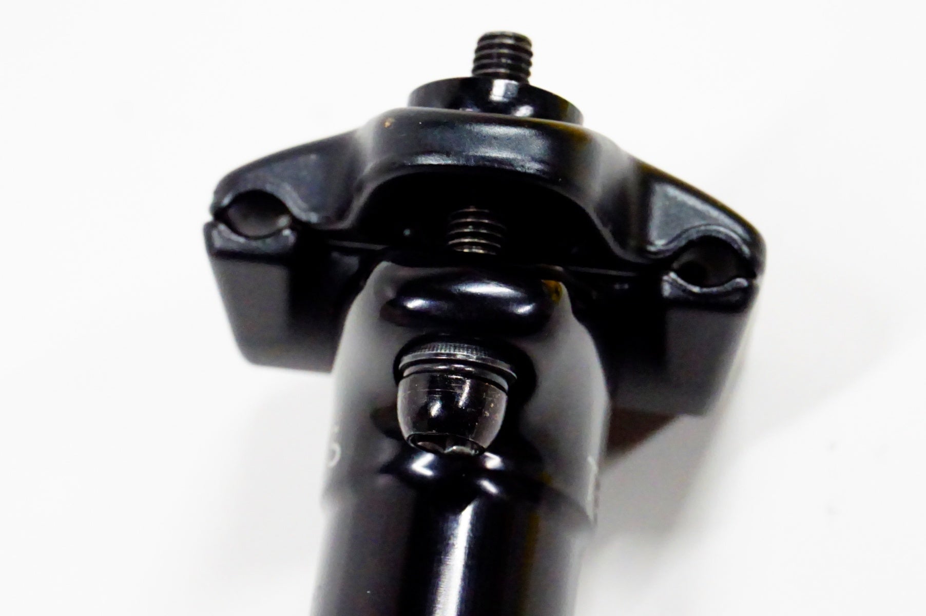 SDG 「エスディージー」 TELLIS Φ31.6 390mm ドロッパーシートポスト