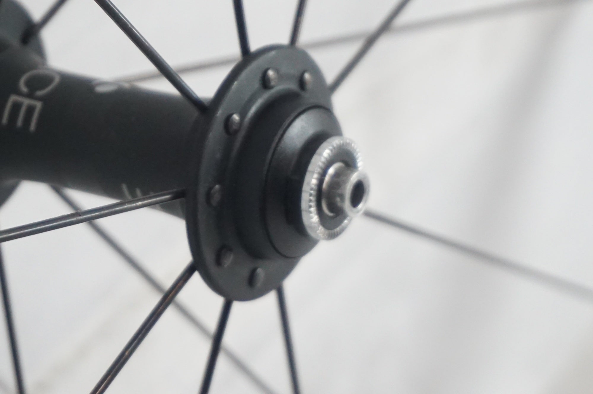 BONTRAGER 「ボントレガー」 RACE シマノ10速 ホイールセット / 阪急
