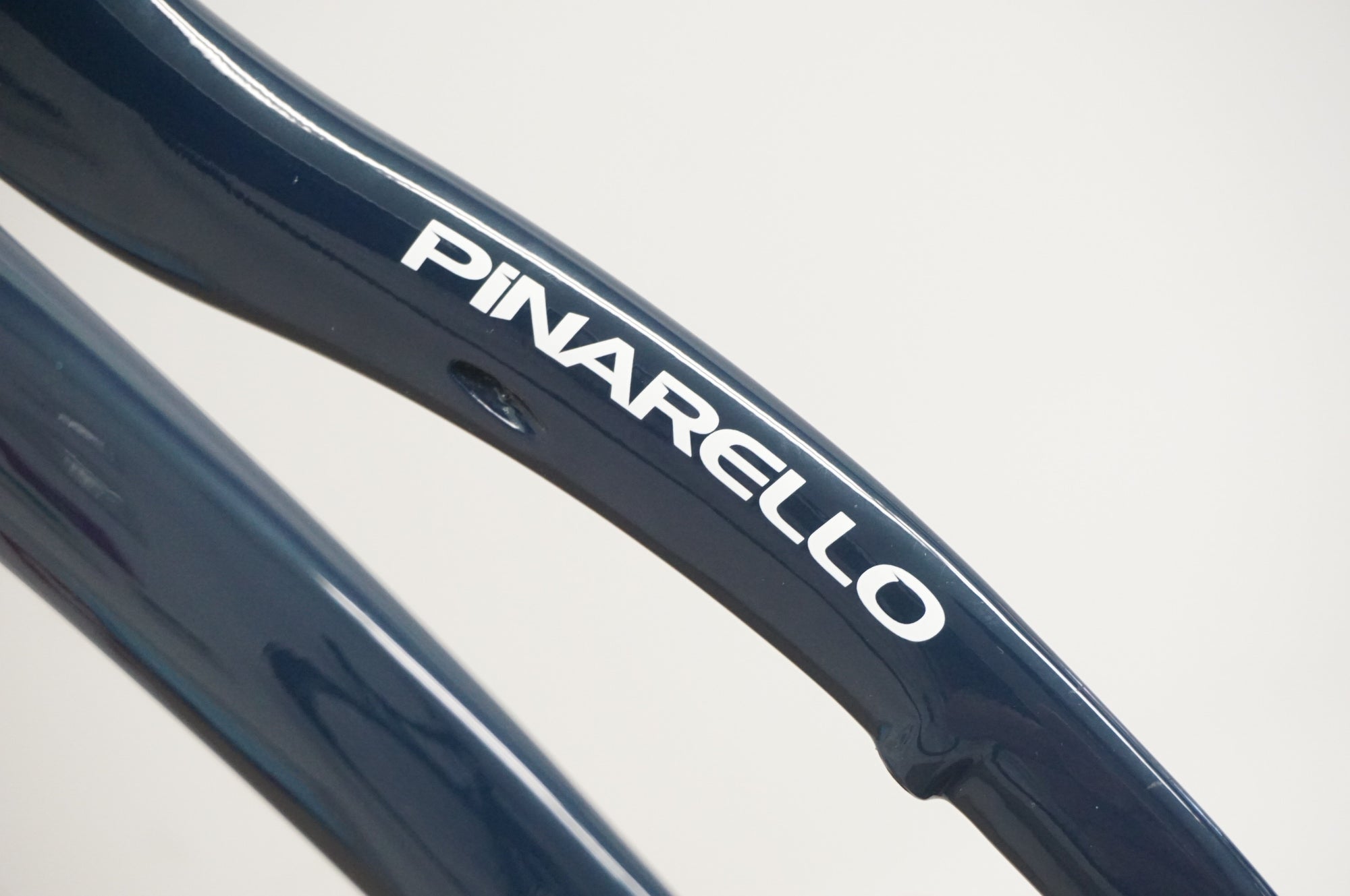 PINARELLO 「ピナレロ」 RAZHA DISK 2022年モデル フロントフォーク / 福岡店
