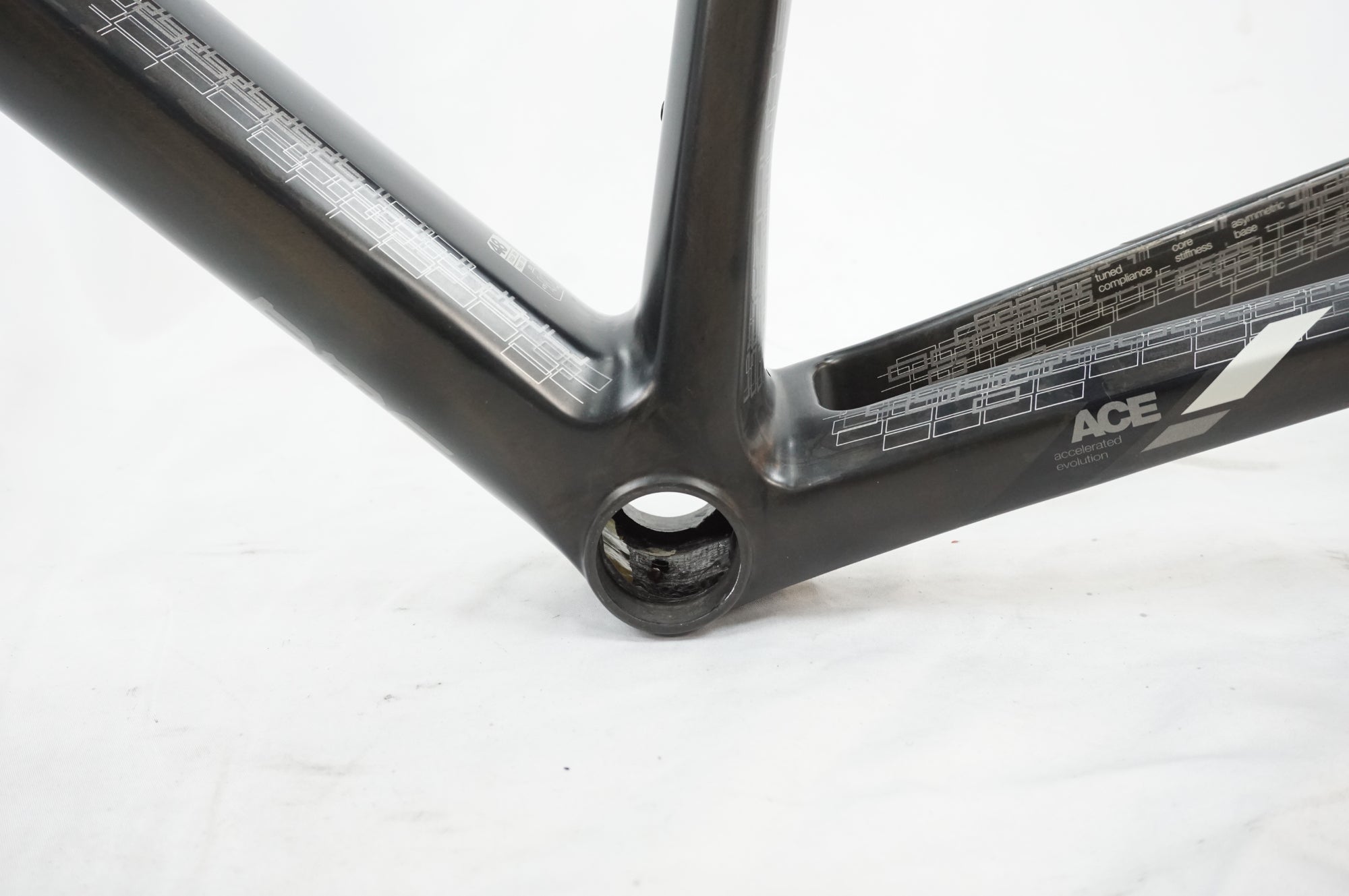 BMC 「ビーエムシー」 TEAM MACHINE SLR01 2014年モデル ロードバイク フレームセット / 川越店