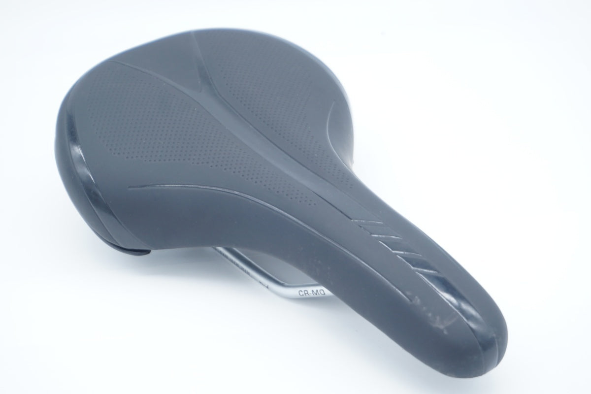 VELO 「ベロ」 サドル / 京都八幡店