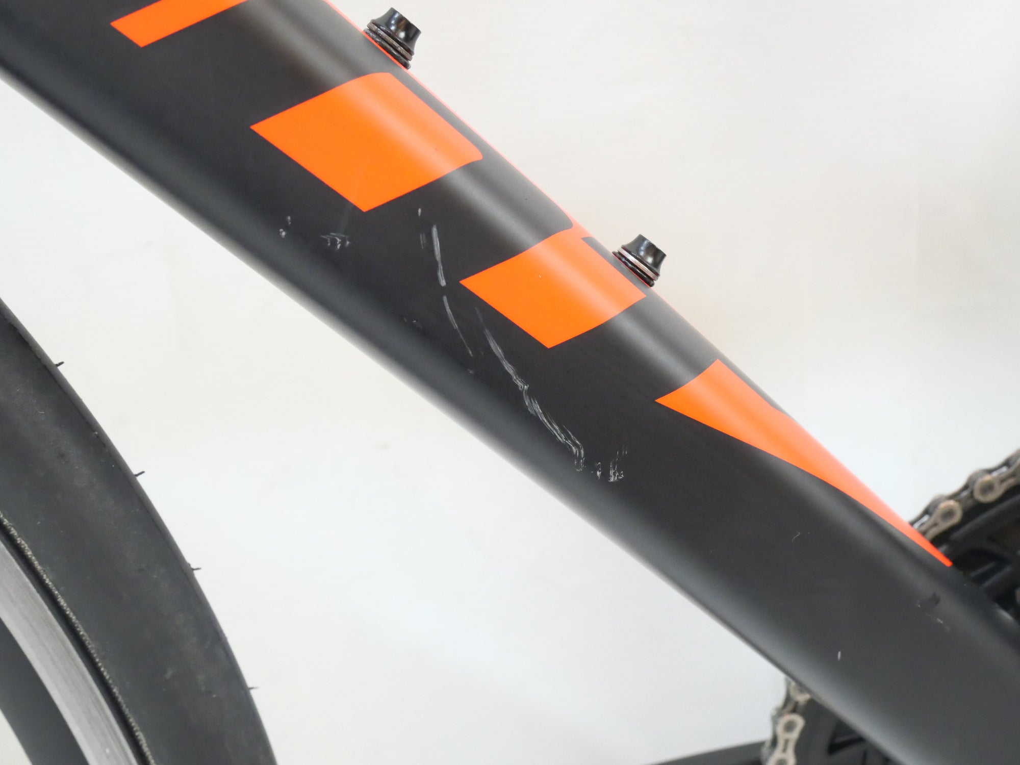 GIANT 「ジャイアント」 TCR SLR 2 2017年モデル ロードバイク / バイチャリ浦和ベース