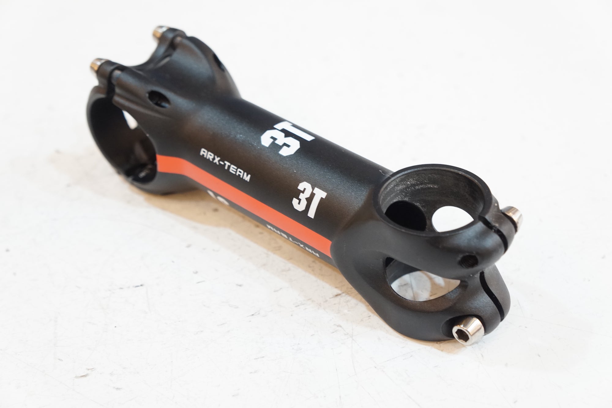 3T 「スリーティー」 ARX-TEAM φ31.8 110mm -6° ステム / バイチャリ浦和ベース