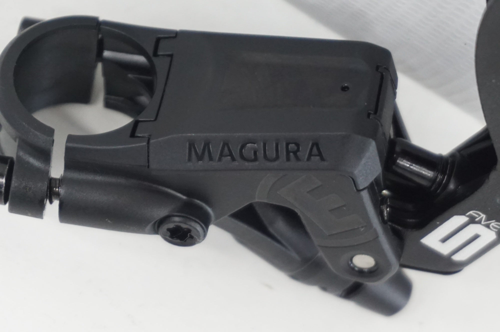 MAGURA 「マグラ」 MT5 ブレーキレバー / 阪急塚口店