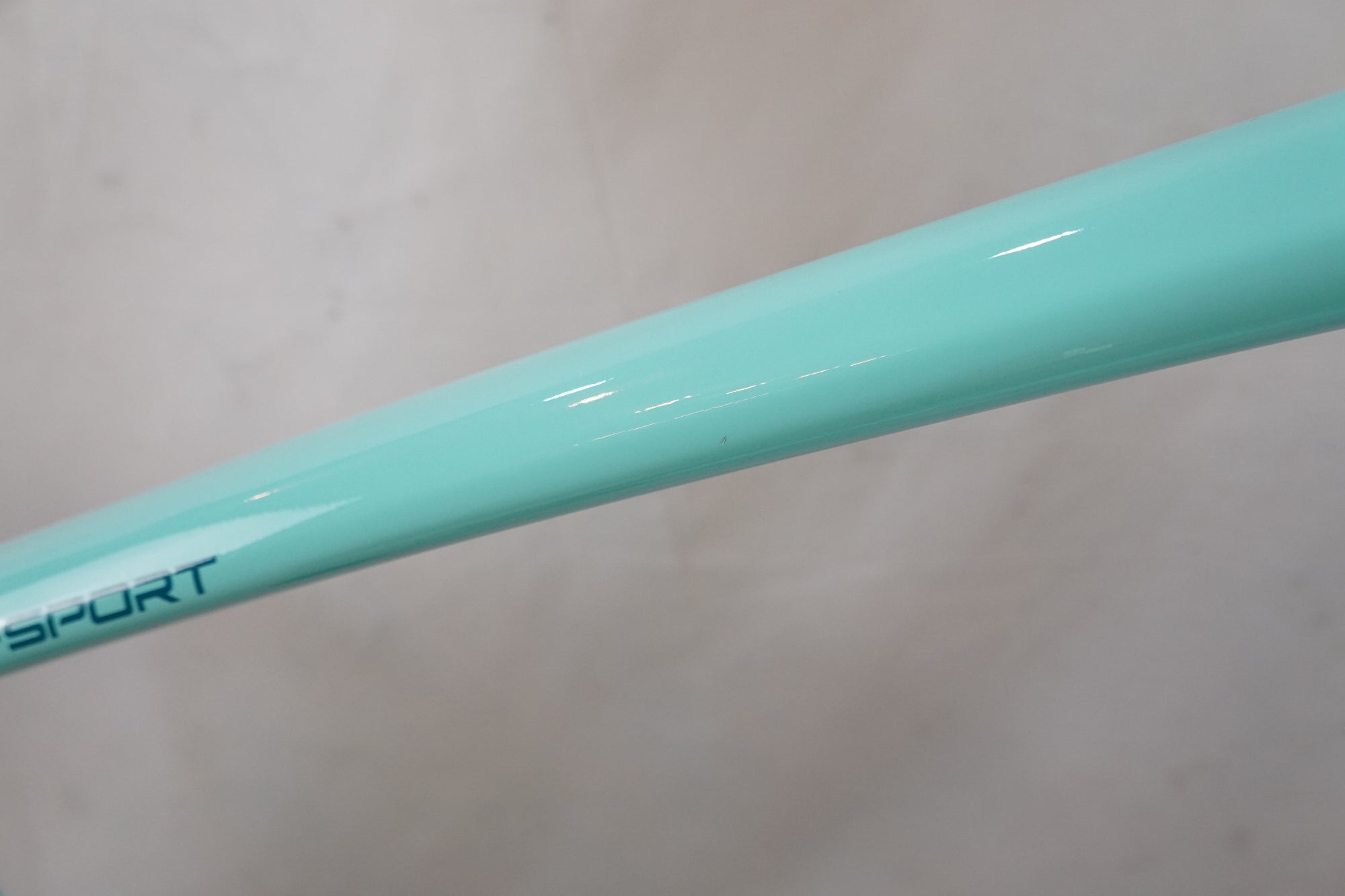 BIANCHI 「ビアンキ」 C SPORT2 DISC 2025年モデル クロスバイク / バイチャリ浦和ベース