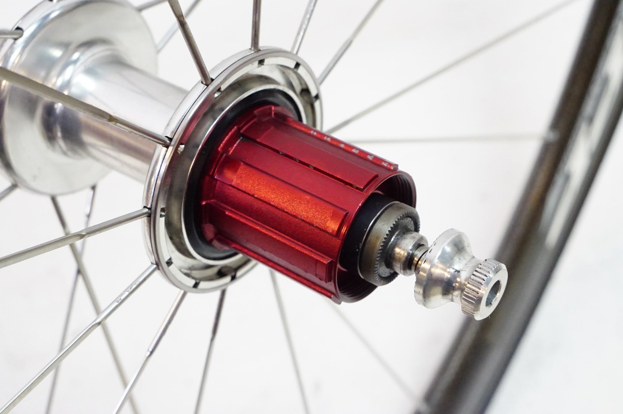 ZIPP 「ジップ」 303 シマノ10速 ホイールセット / 熊谷本店