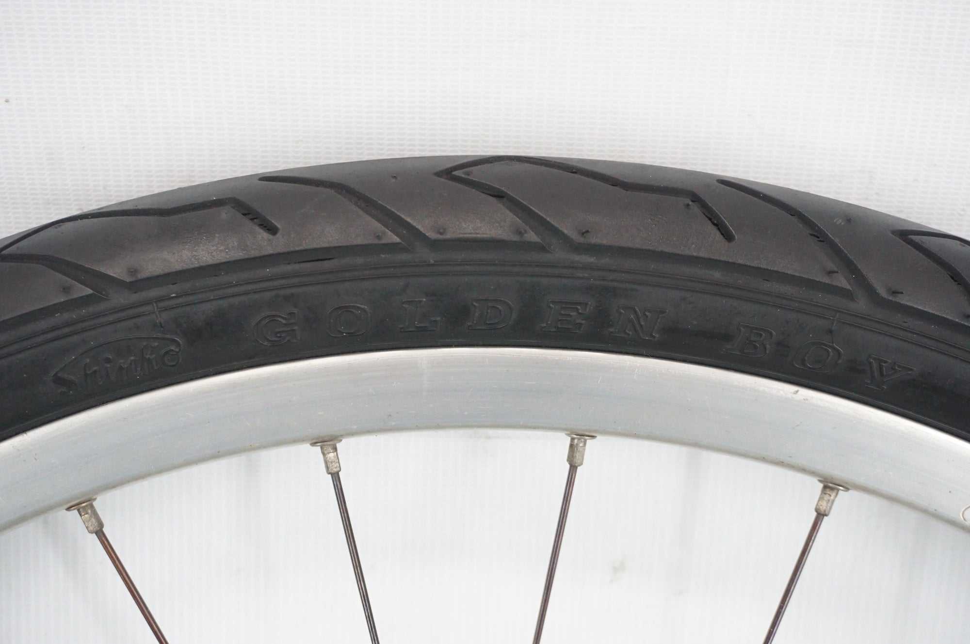 BONTRAGER 「ボントレガー」 SELECT 26インチ DISC シマノ8-10速 リアホイール / 阪急塚口店