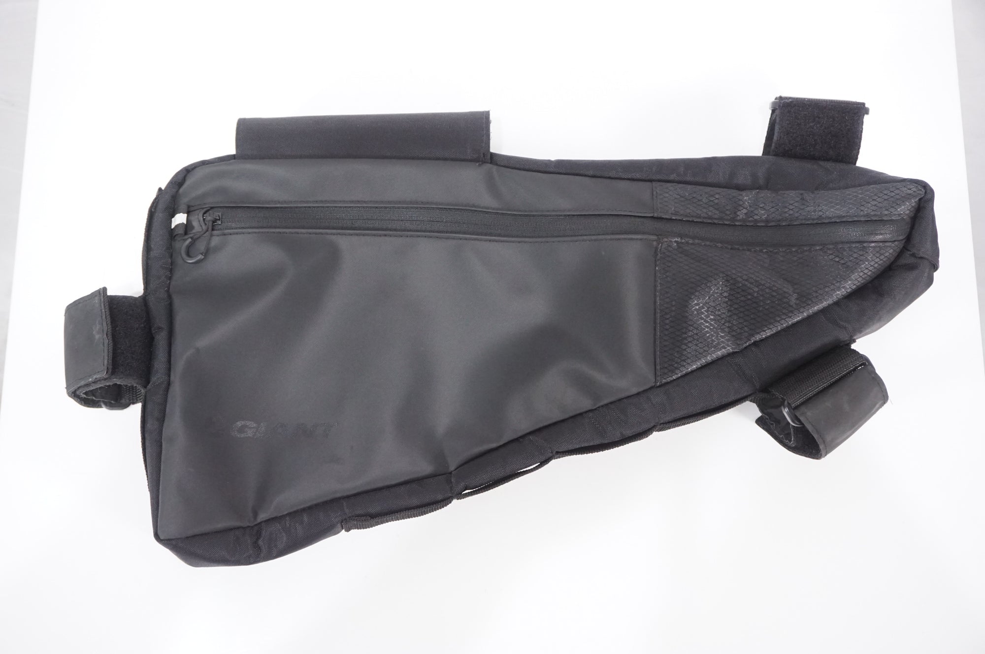 GIANT 「ジャイアント」 SCOUT FRAME BAG フレームバッグ / AKIBA店
