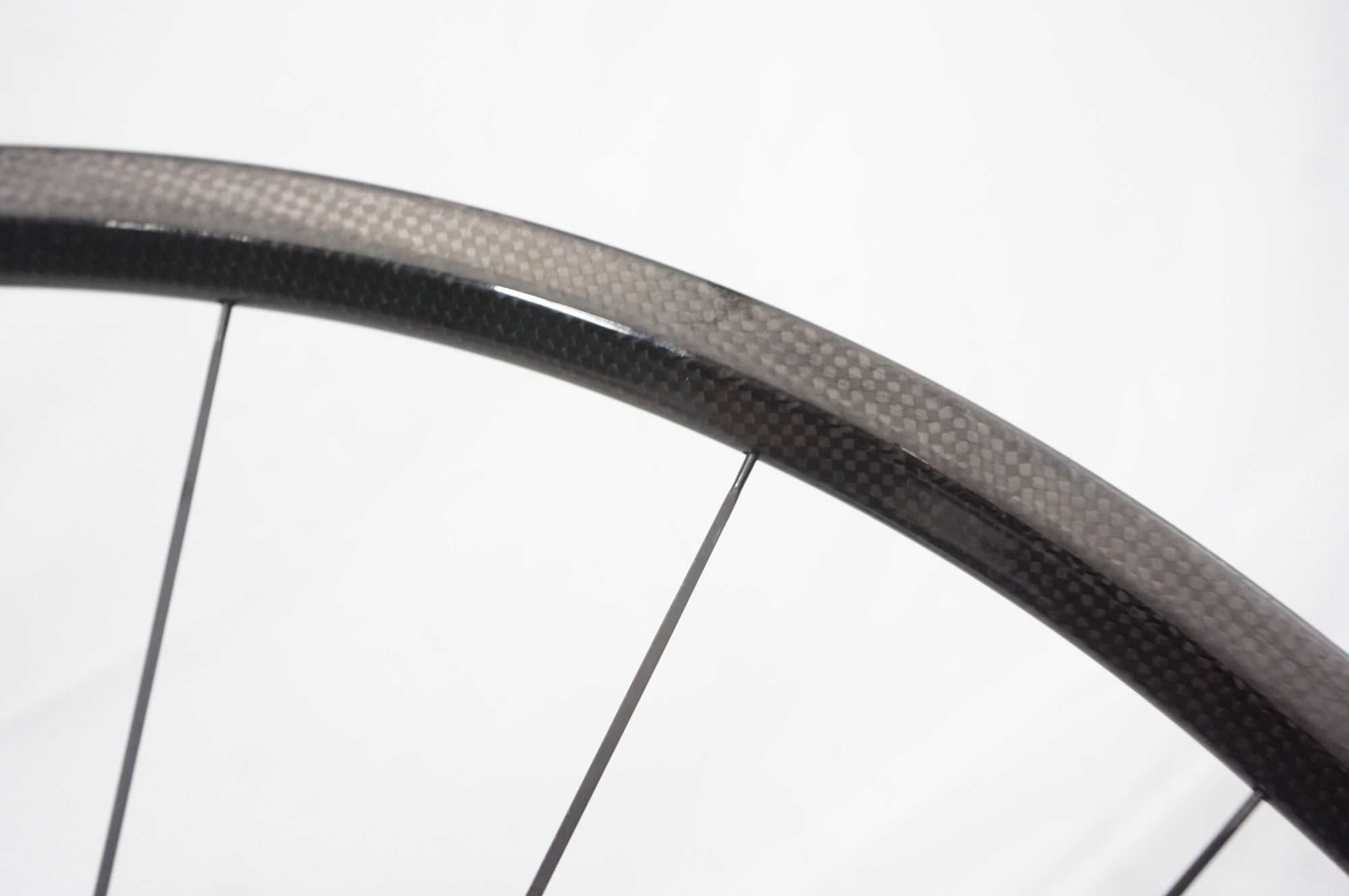 KRU 「クル」 CARBON シマノ11速 ホイールセット / 阪急塚口店