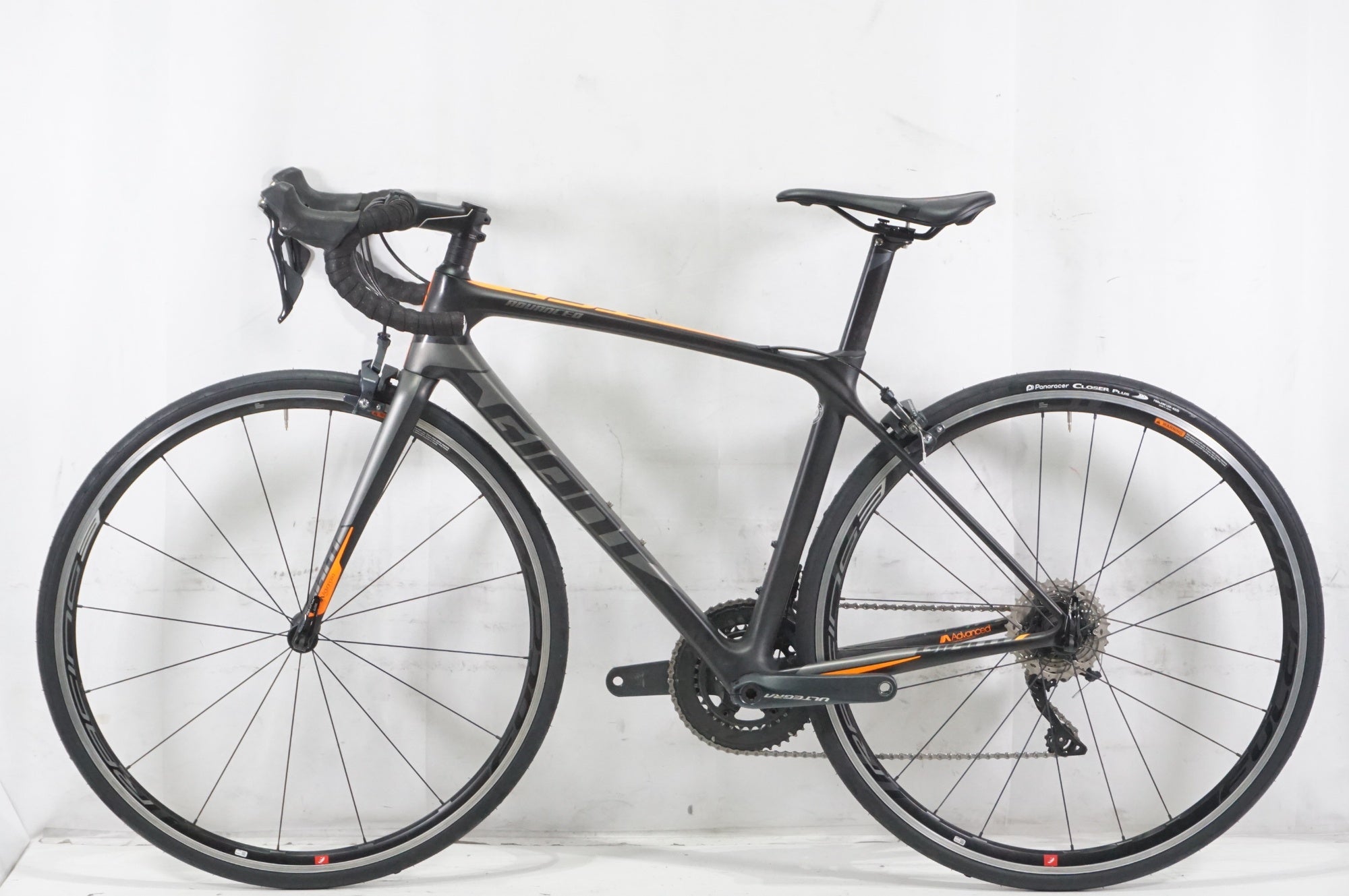 GIANT 「ジャイアント」 TCR ADVANCED 1 KOM 2018年モデル ロードバイク / AKIBA店