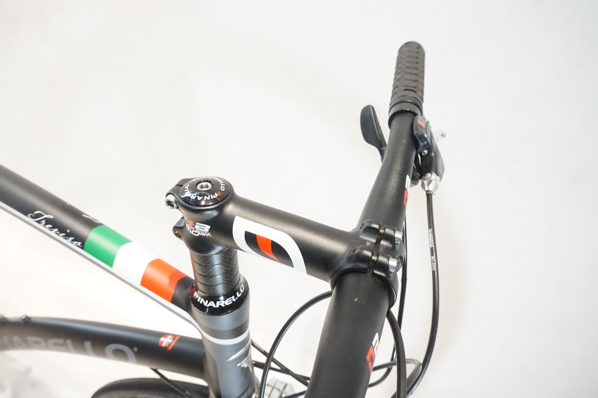 PINARELLO 「ピナレロ」 TREVISO 2012年モデル フラットバー ロード