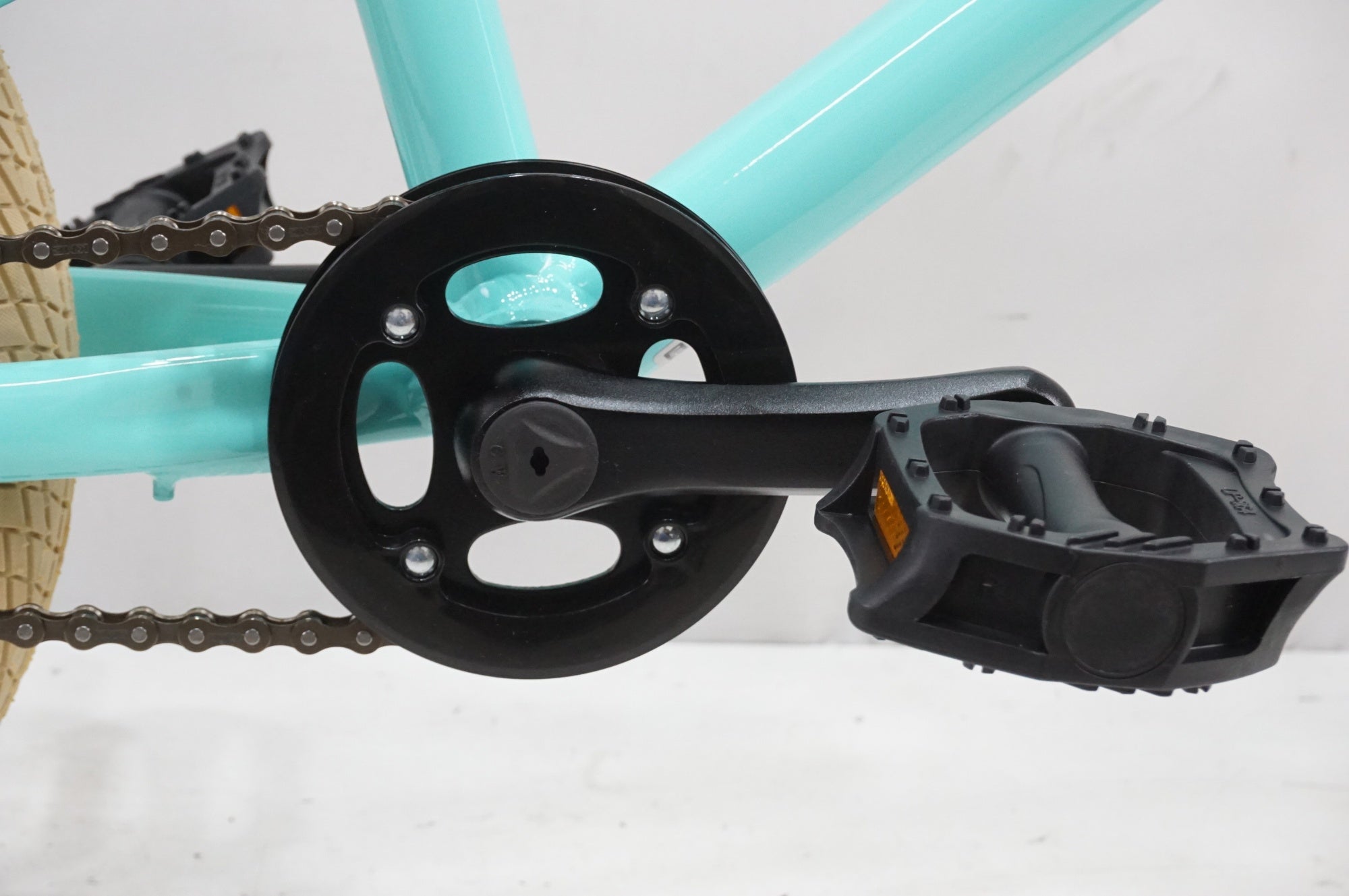 ビアンキ BIANCHI PIRATA 16インチ 美品 BIANCHI 「ビアンキ」 PIRATA 16 2019年モデル 16インチ キッズバイク