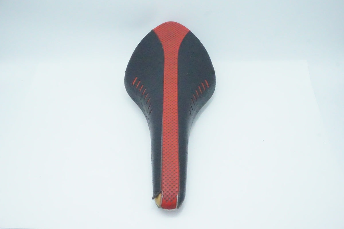 FIZIK「フィジーク」 サドル/ 京都西院店