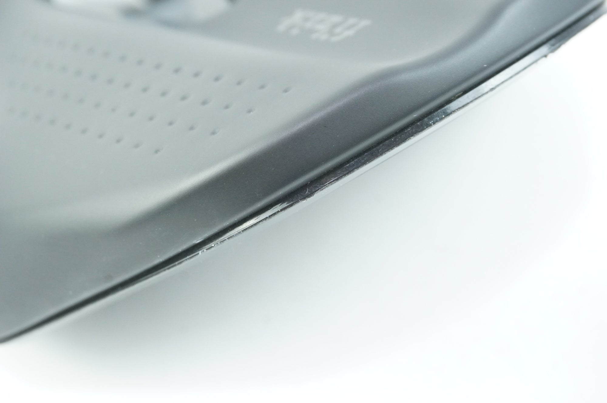 FIZIK 「フィジーク」 TEMPO ARGO R1 サドル / 中目黒店