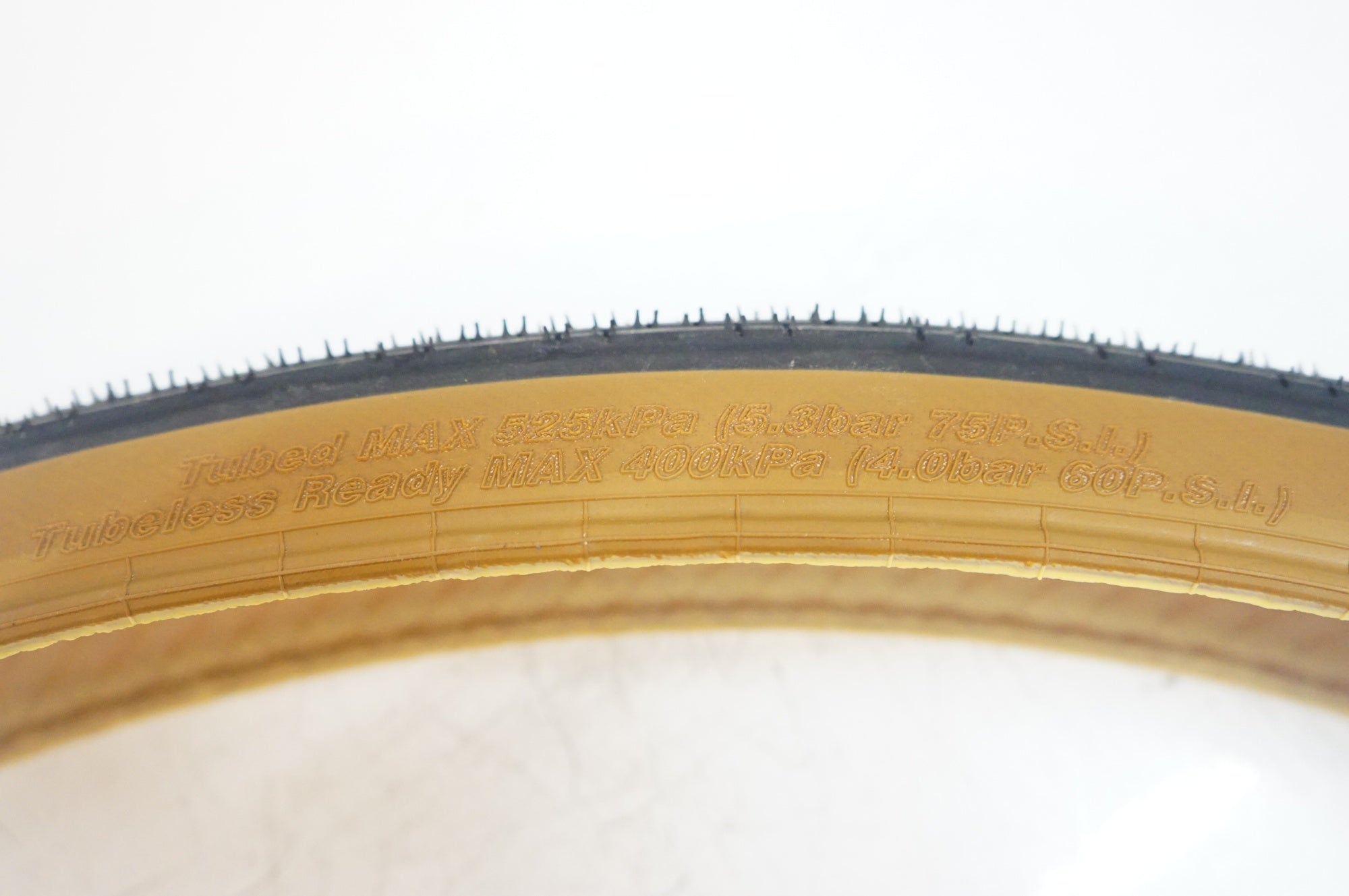 PANARACER 「パナレーサー」 GRAVELKING SS 700×40C タイヤセット / 熊谷本店